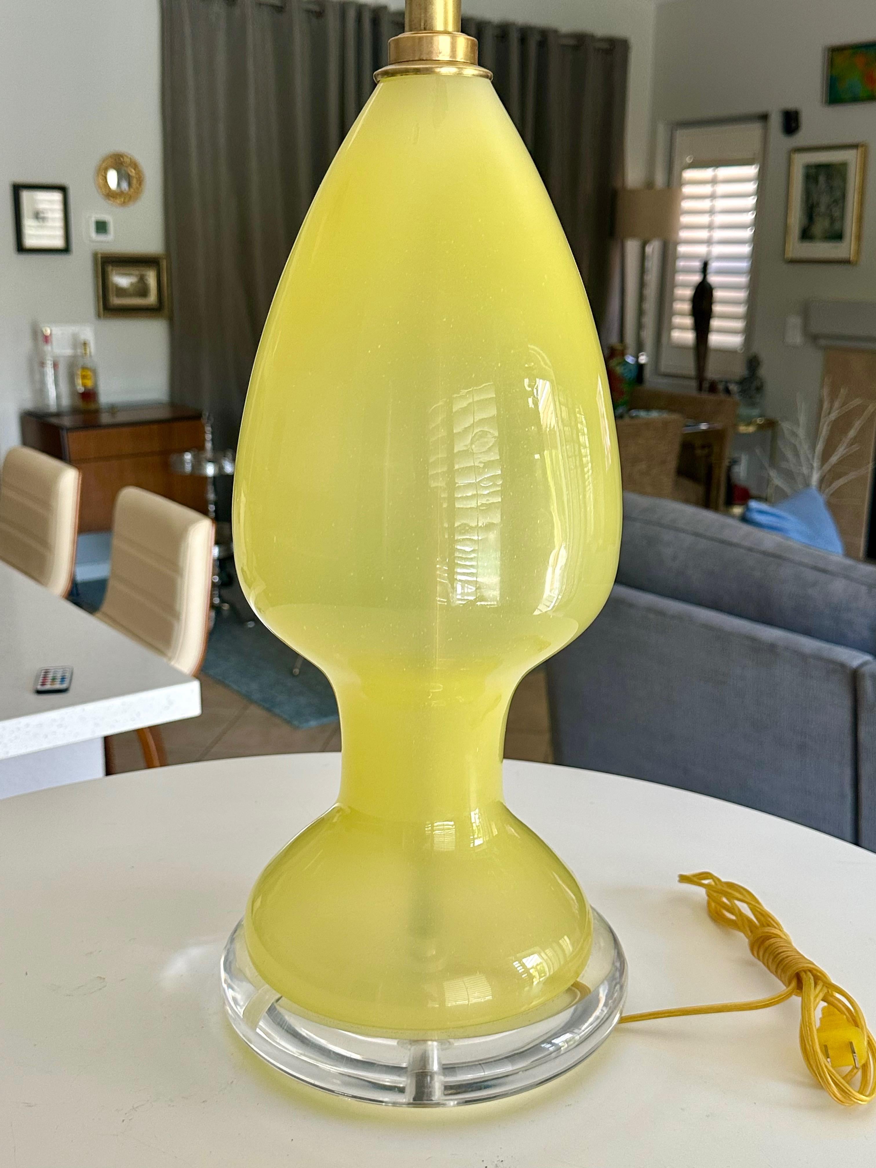 Brass Single Murano Matte Yellow Table Lamp For Sale
