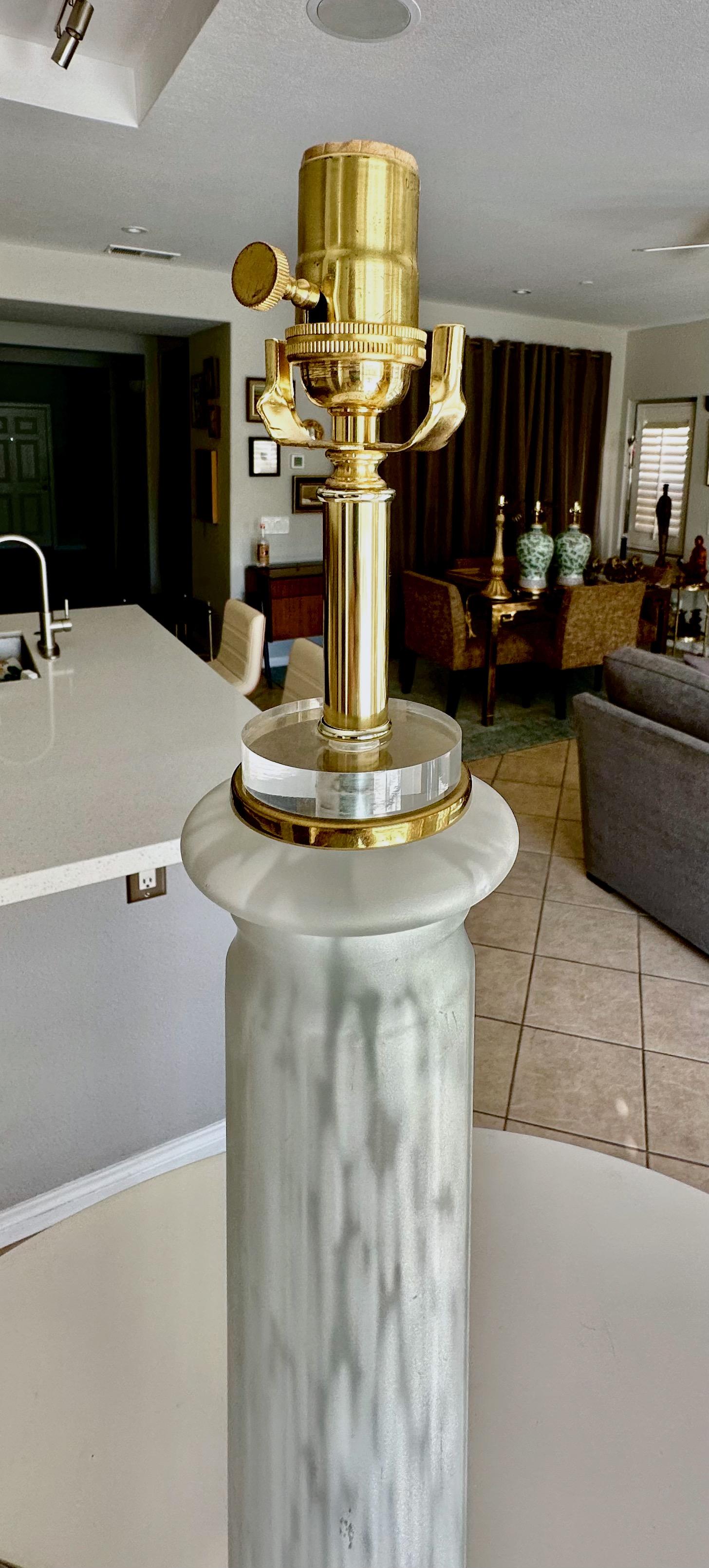 Single Murano Mazzega Splatter White & Clear Table Lamp For Sale 5