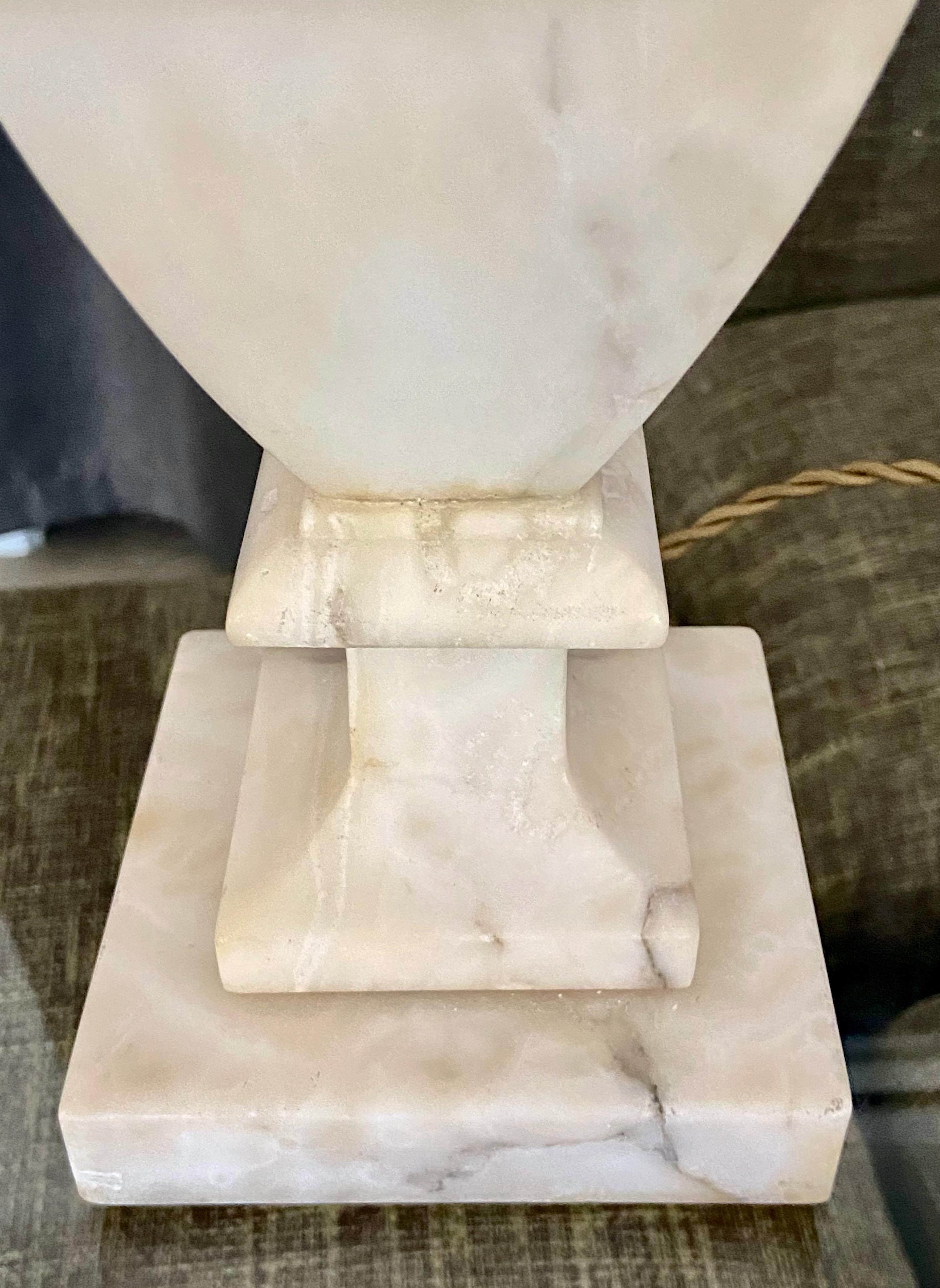 Single Neoclassic Greek Key Alabaster Table Lamp For Sale 7