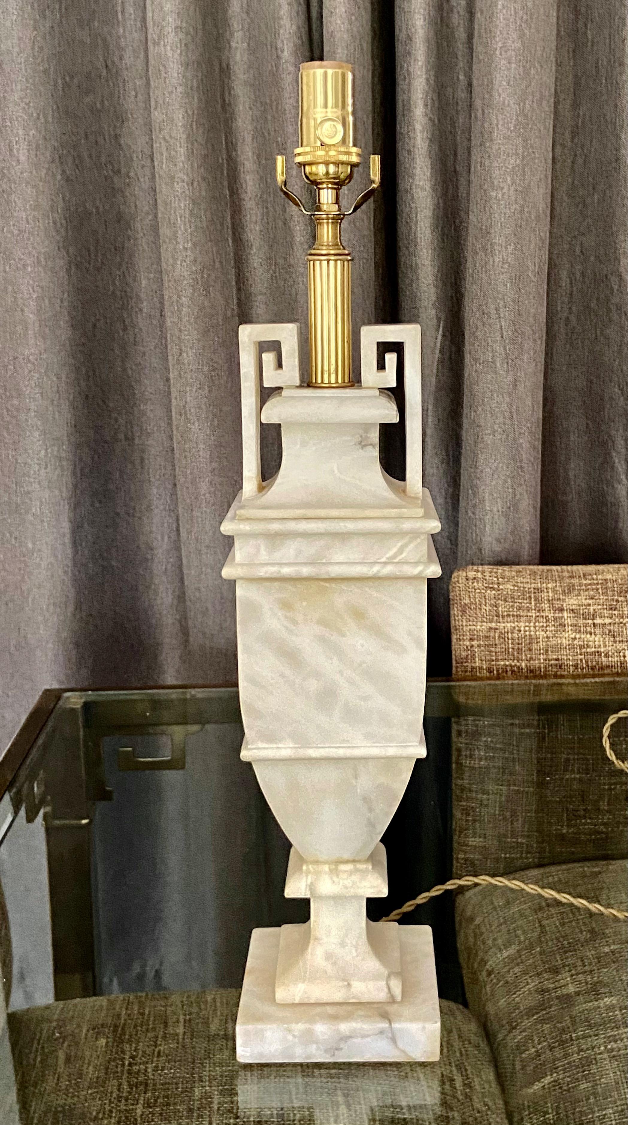 Single Neoclassic Greek Key Alabaster Table Lamp For Sale 2
