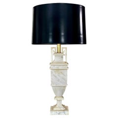 Lampada da tavolo singola neoclassica a chiave greca in alabastro