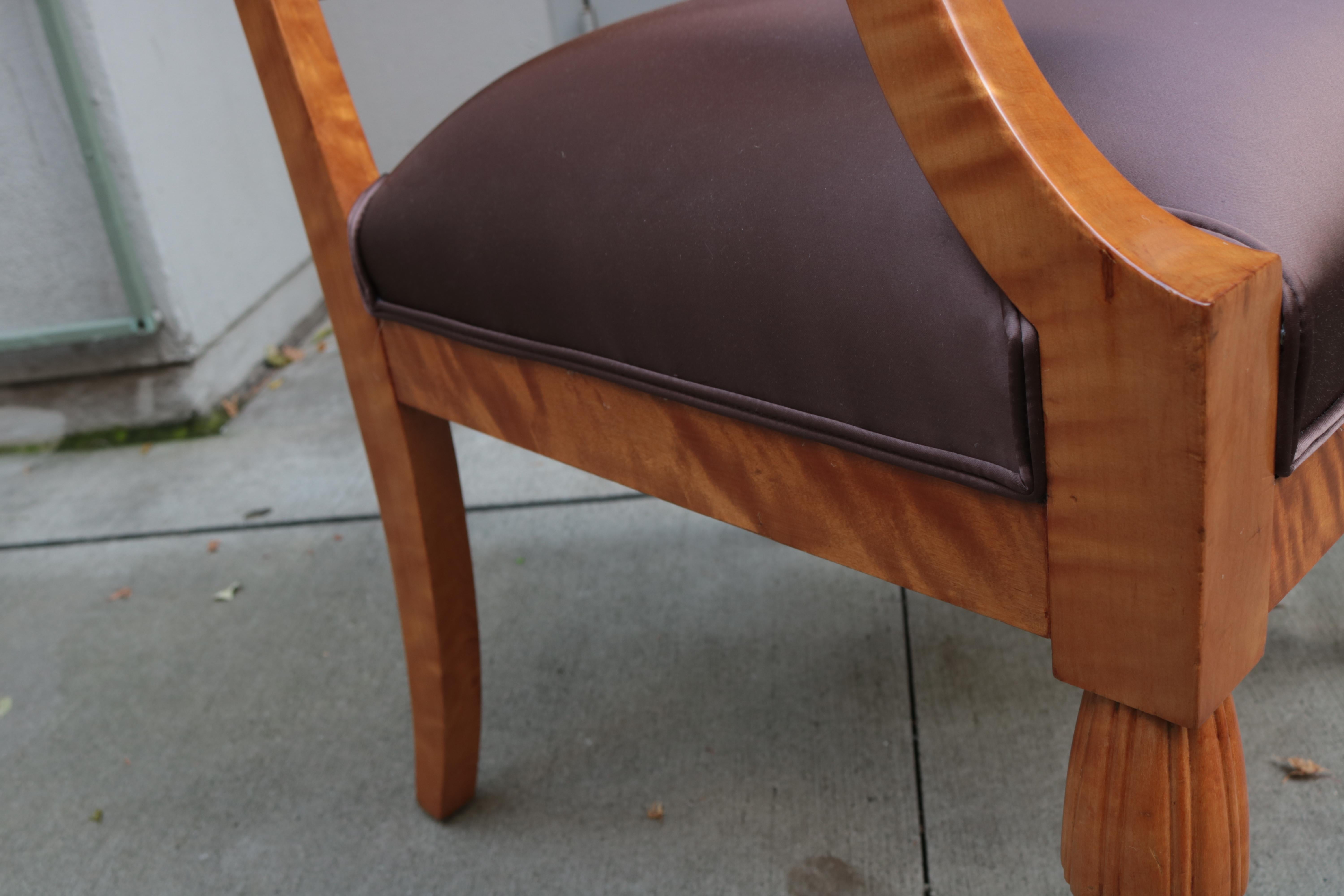 Sillón neoclásico individual en venta 2