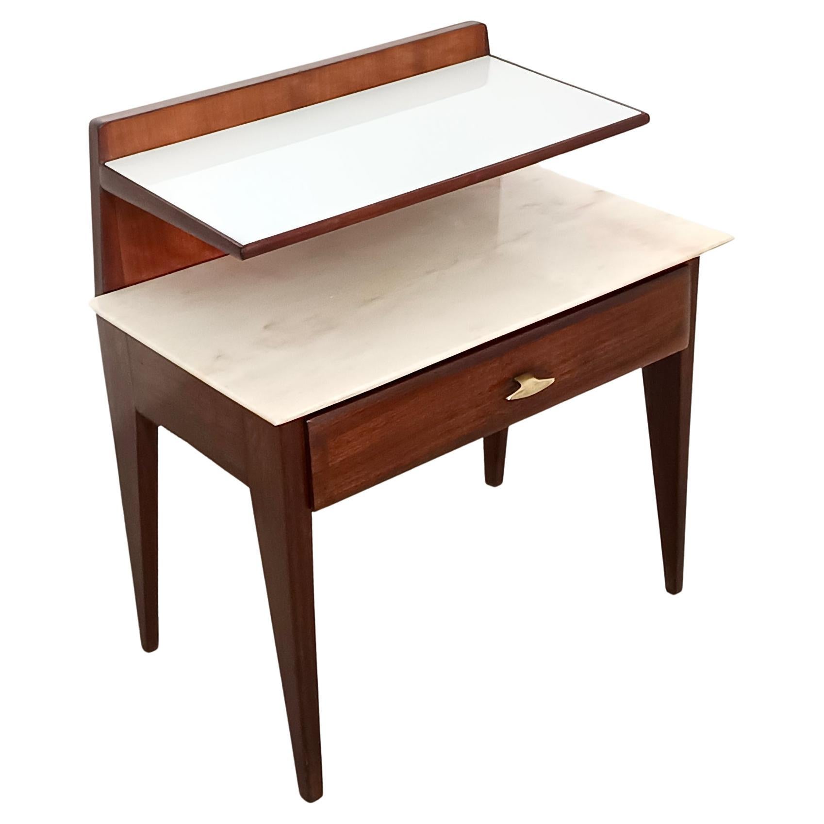 Should nightstand be higher than bed?