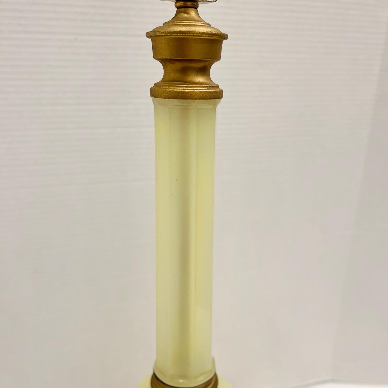 Single Opaline Glass Table Lamp In Good Condition For Sale In New York, NY