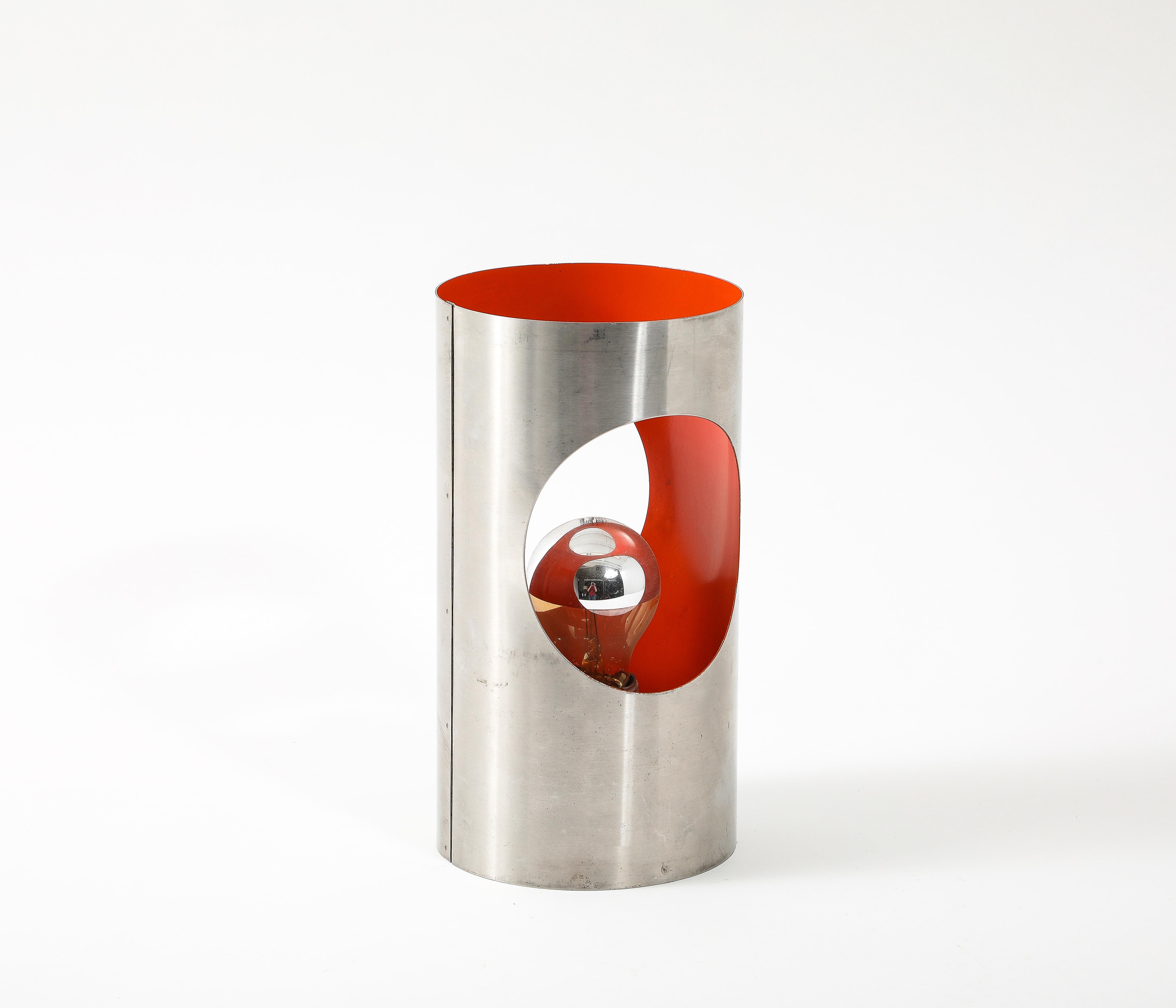 Sconce singole a cilindro arancione rosso A Space Age, Francia, anni '70 in vendita 6