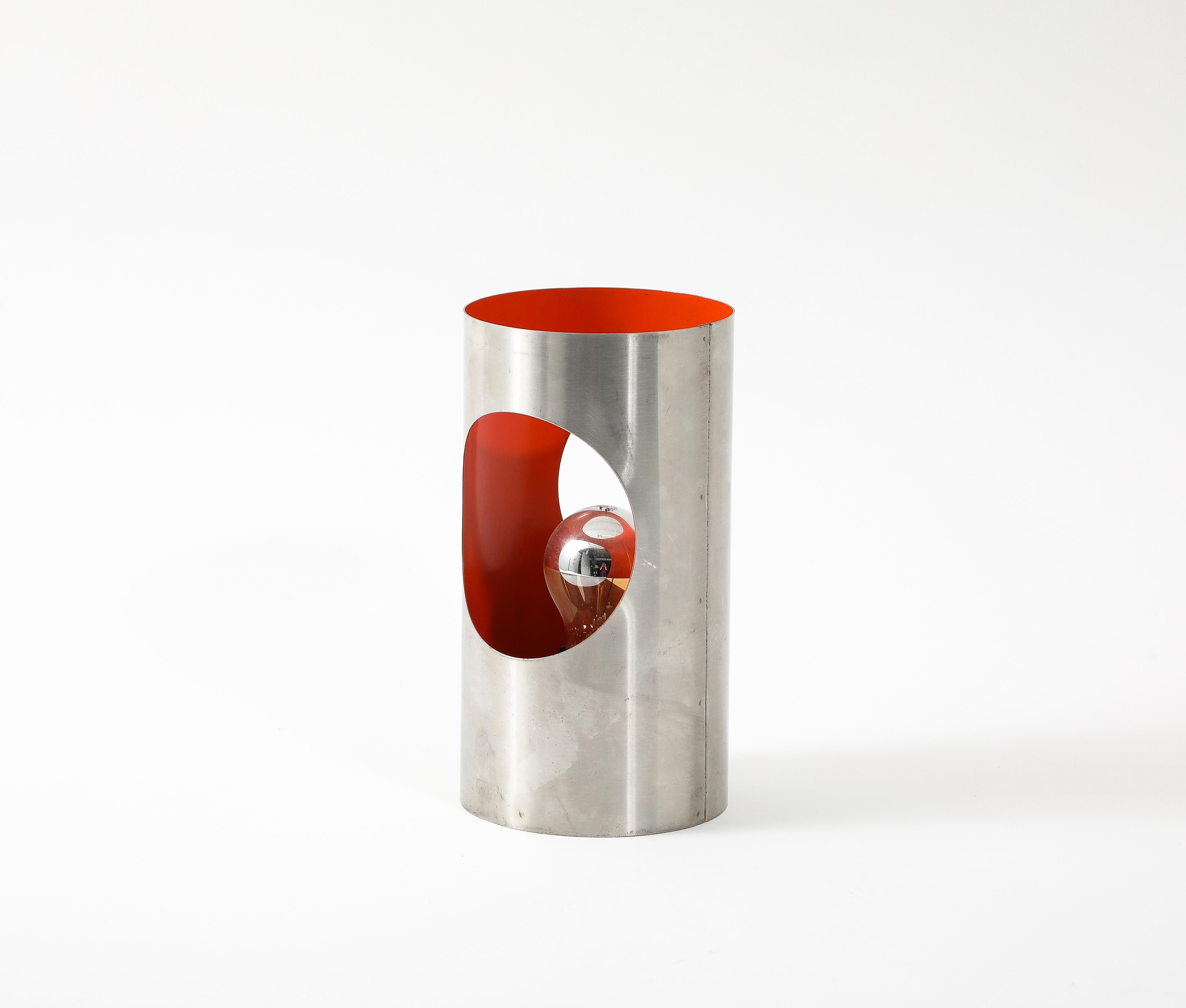 Sconce singole a cilindro arancione rosso A Space Age, Francia, anni '70 in vendita 8