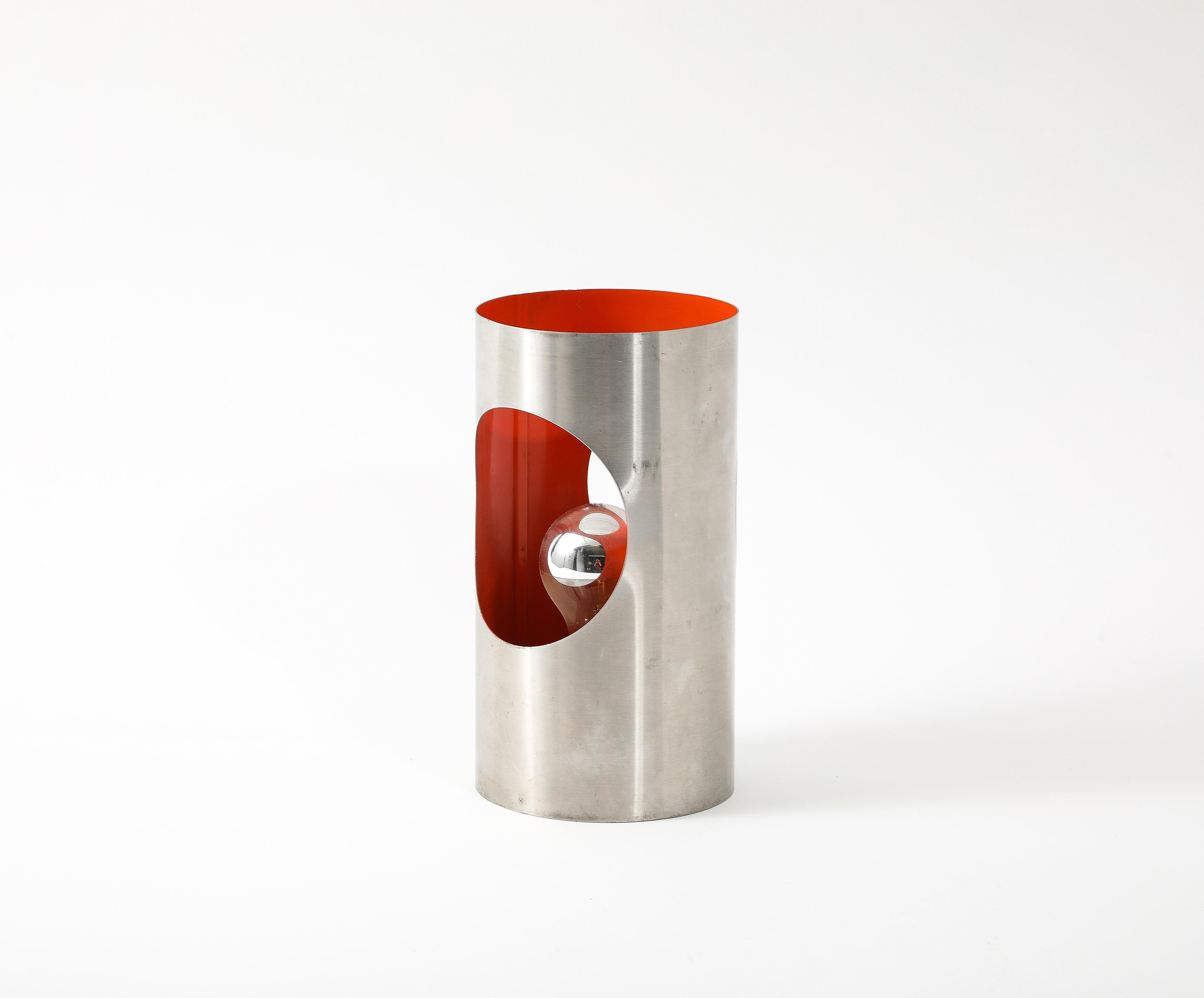 Smaltato Sconce singole a cilindro arancione rosso A Space Age, Francia, anni '70 in vendita