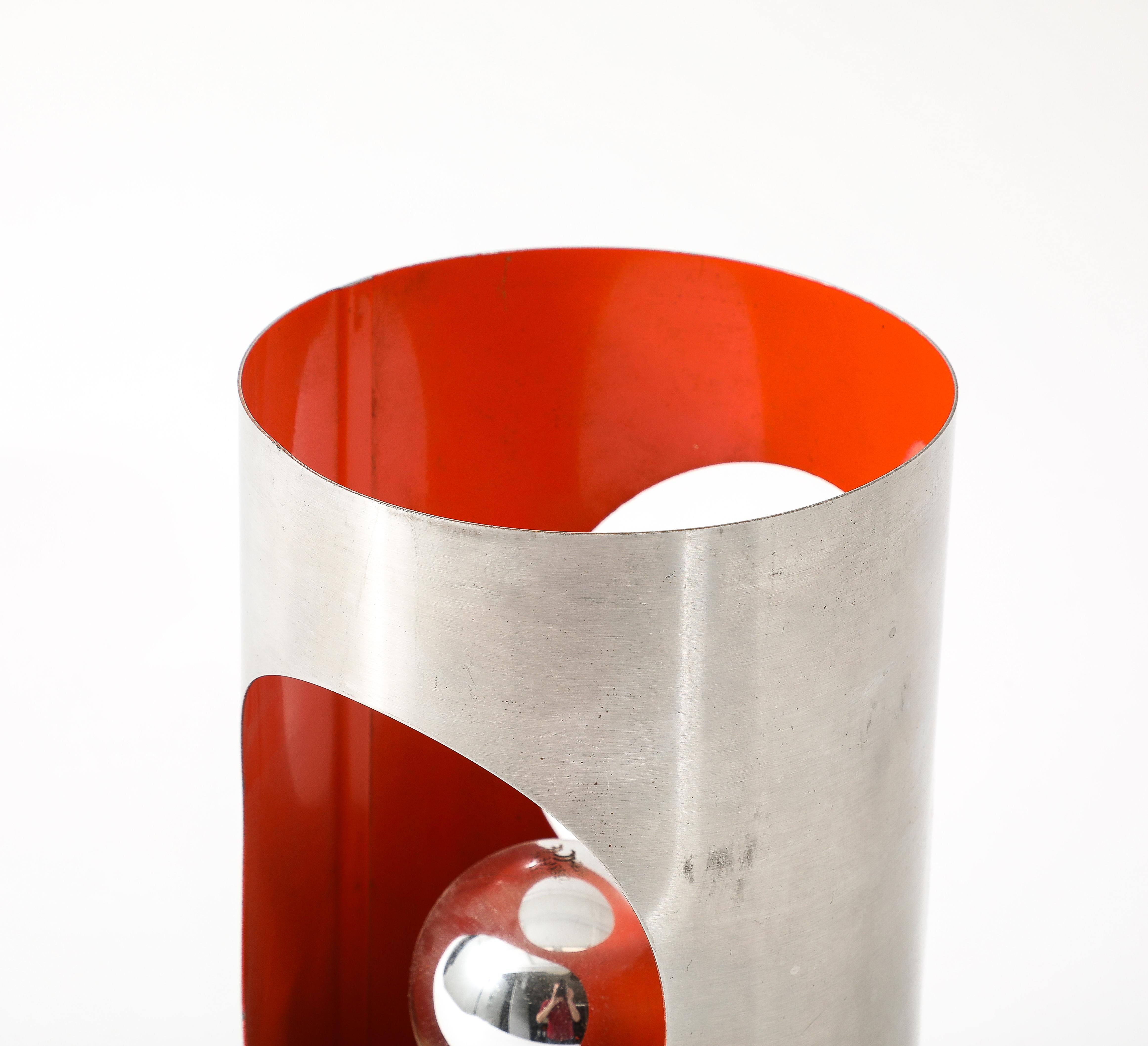 Sconce singole a cilindro arancione rosso A Space Age, Francia, anni '70 In condizioni buone in vendita a New York, NY