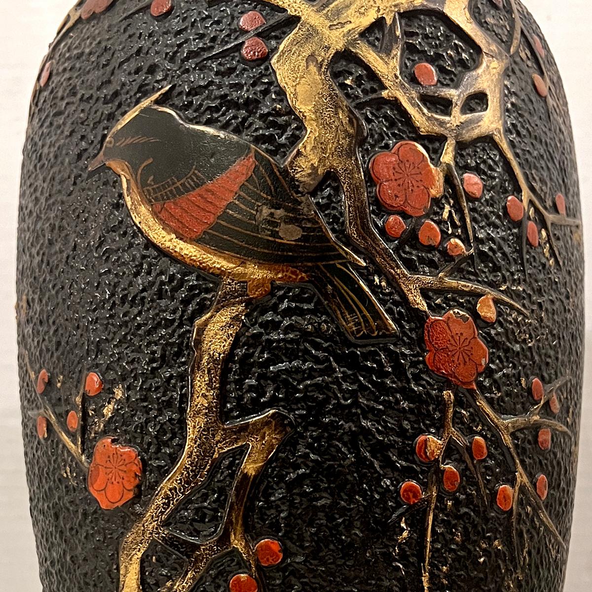 Early 20th Century Single Painted Porcelain Lamp For Sale