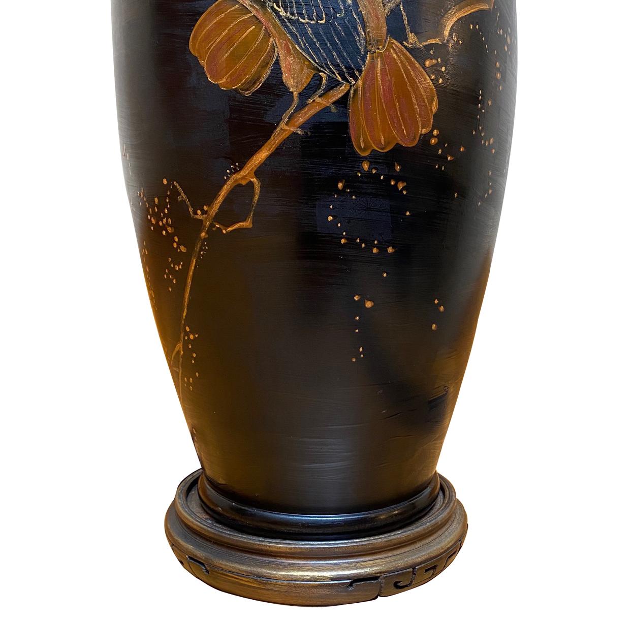 A circa 1920's antique Japanese porcelain vase with hand painted bird motif mounted as table lamp.

Measurements:
Height of body: 14.5