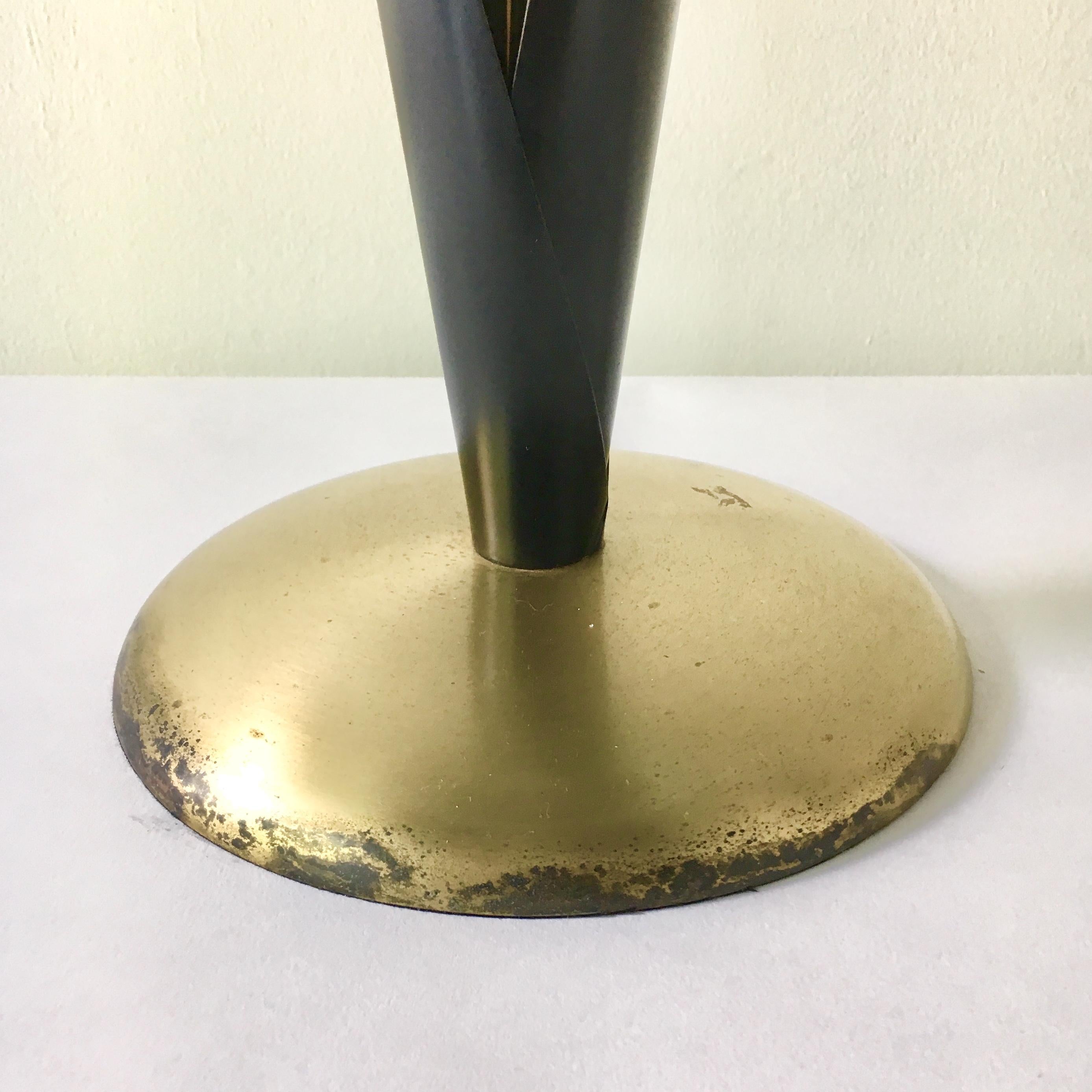 American Single Patinated Metal Sculptural Reed Table Lamp, 1970s