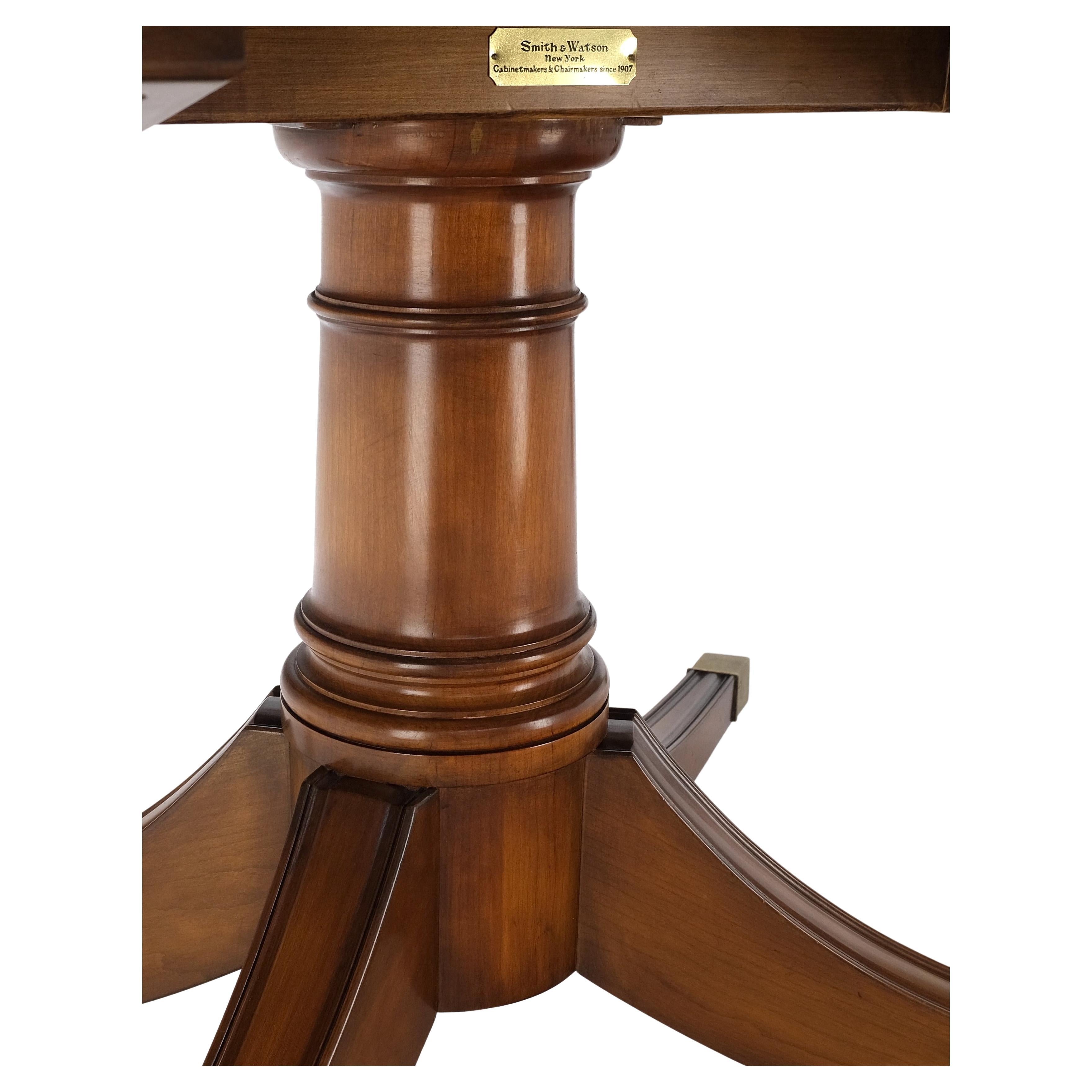 Single Pedestal One Leaf Oval Banded Dining Table 8 Regency Stühle Set MINT! (20. Jahrhundert) im Angebot