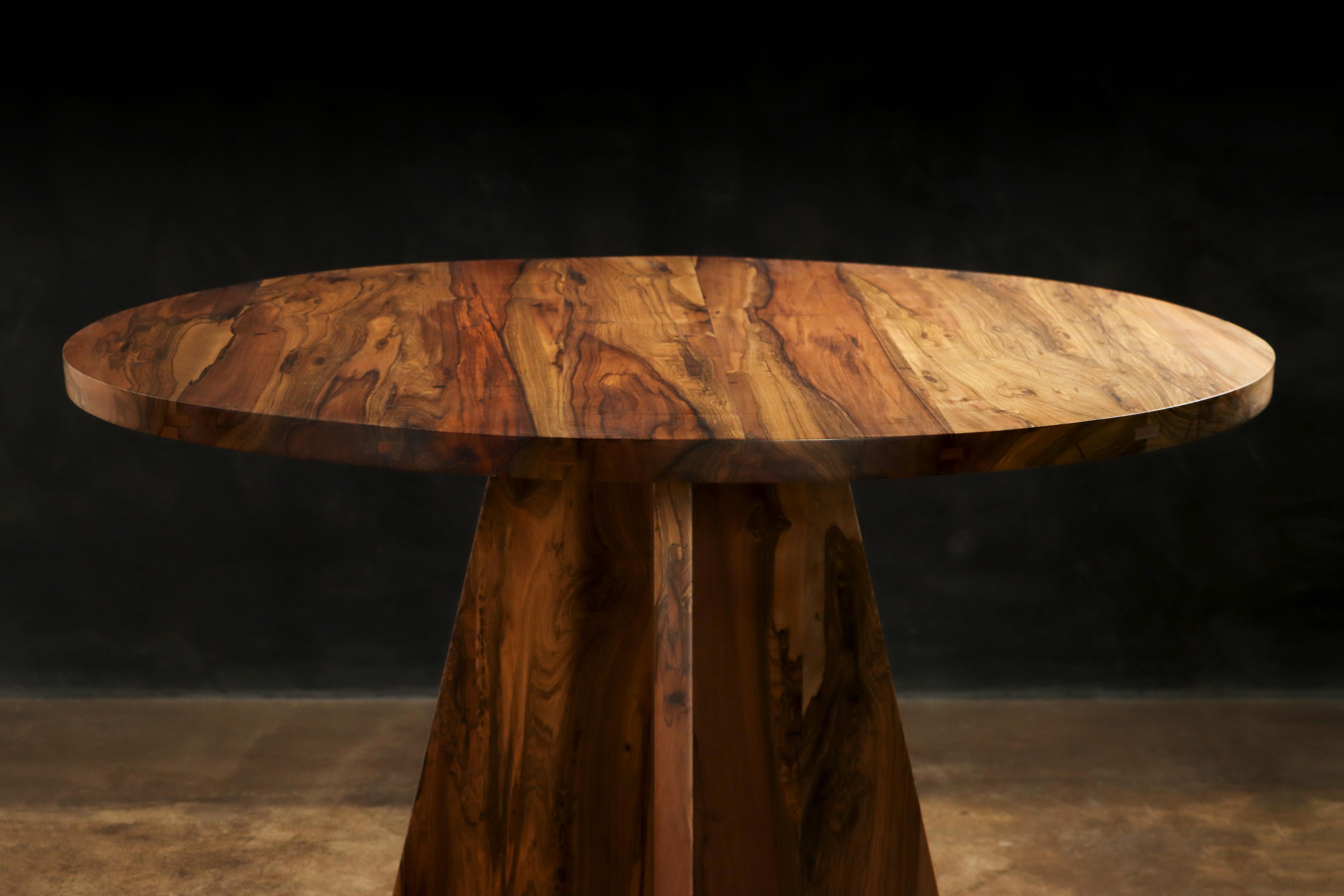 Contemporary Single Pedestal Solid Argentine Rosewood Round Table by Costantini, Luca For Sale