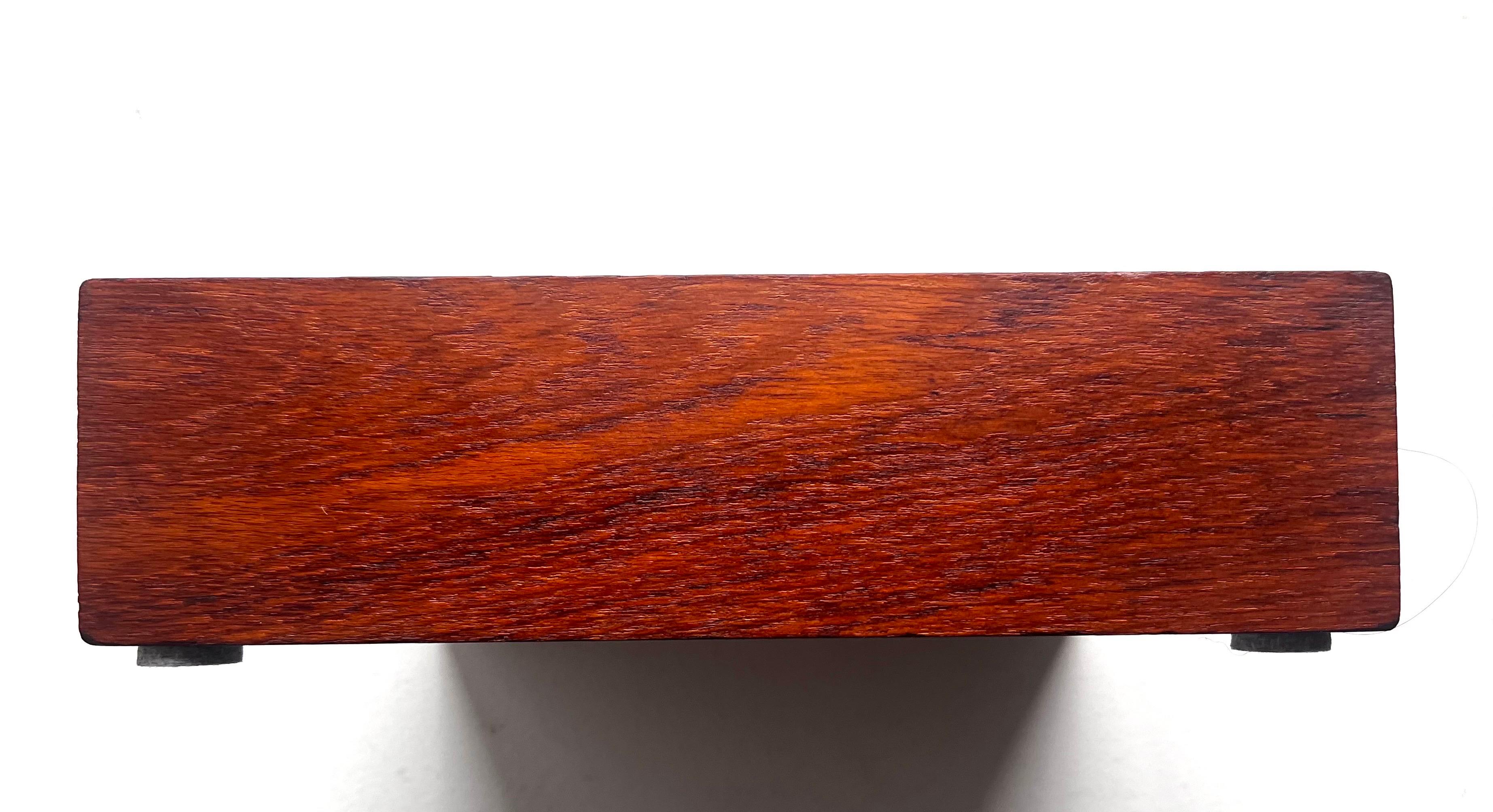 Ciotola in teak in un unico pezzo 