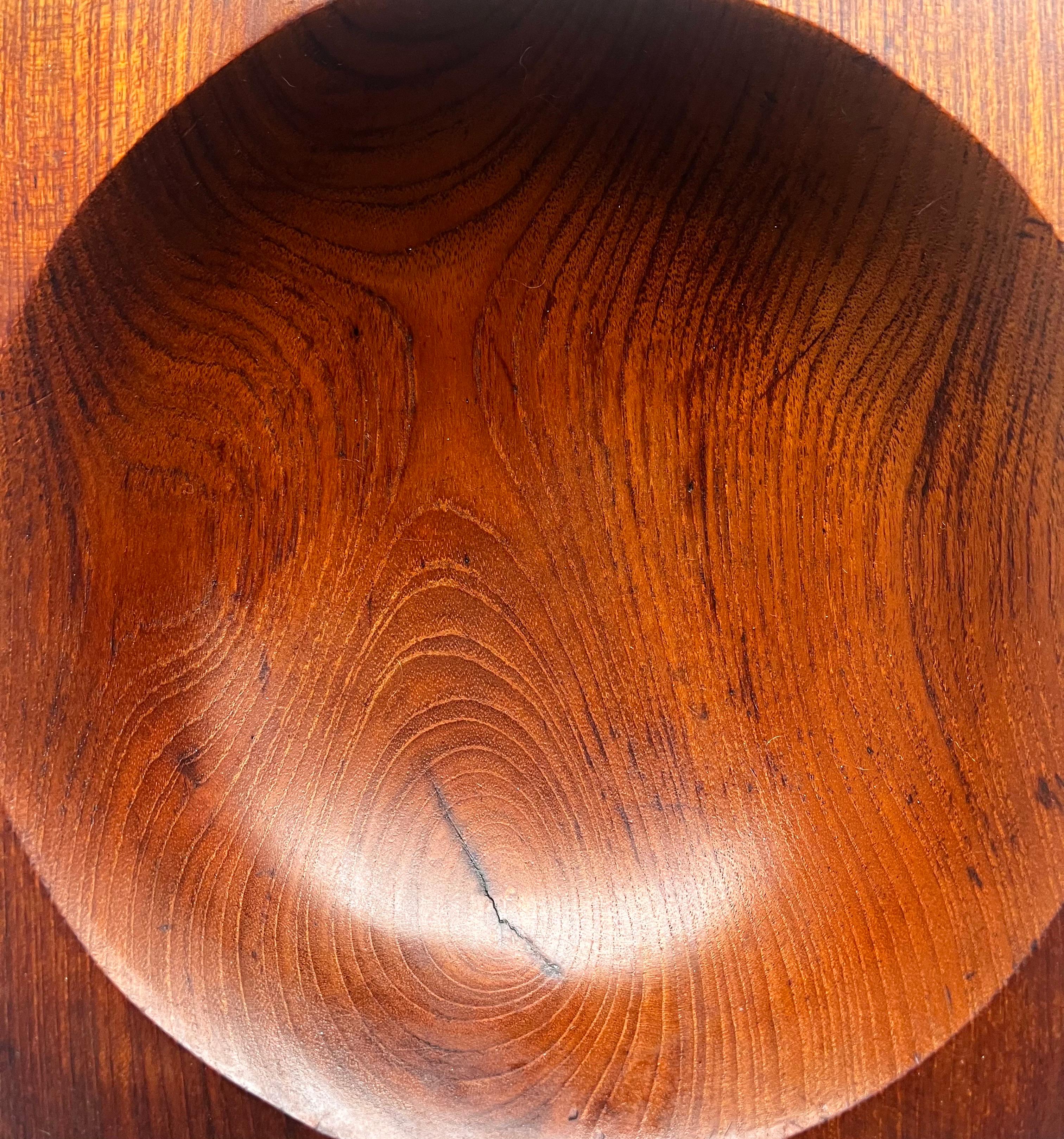 Danese Ciotola in teak in un unico pezzo 