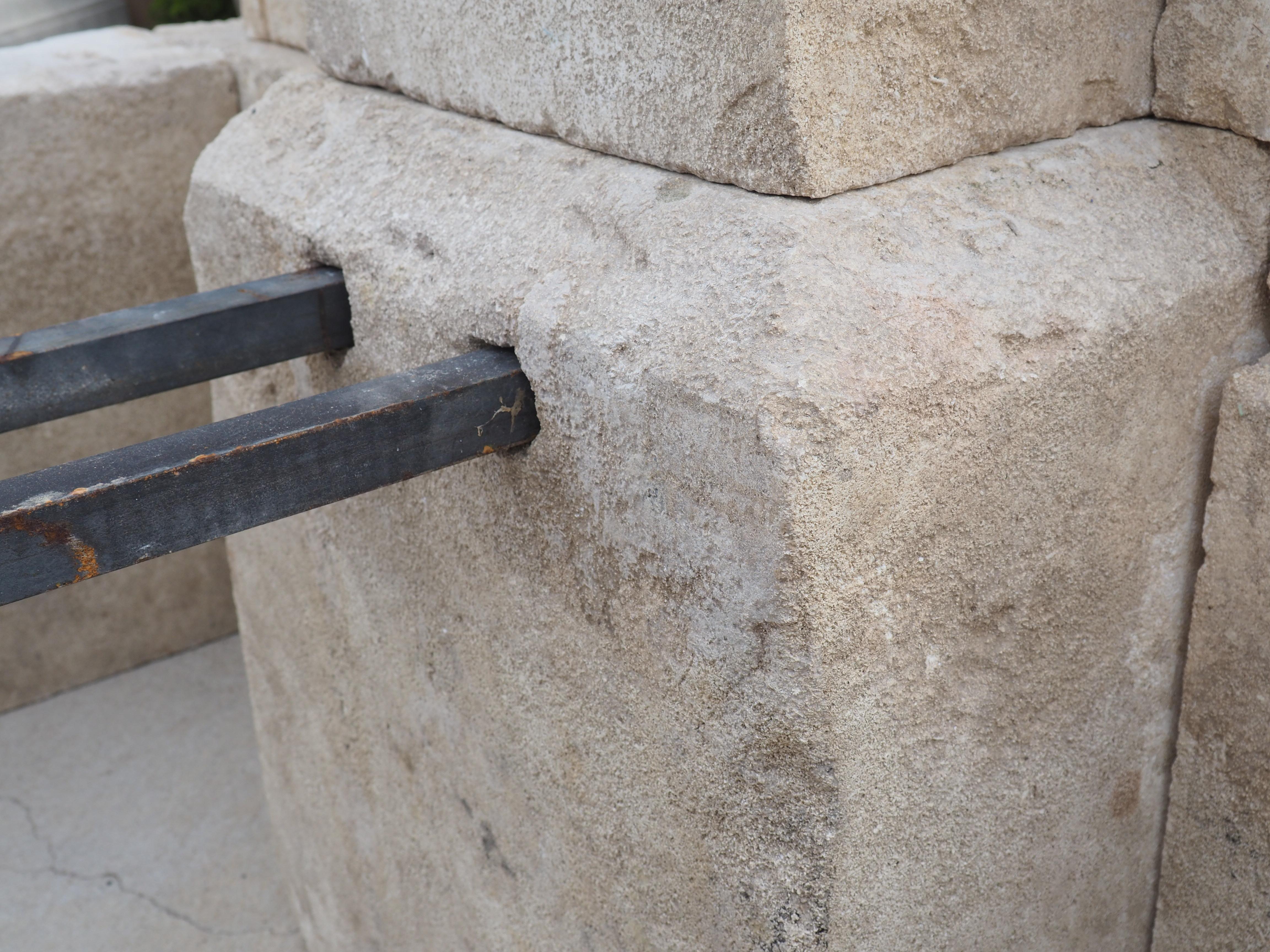 Single Pillar Provençale Garden Fountain in Carved Limestone In Good Condition In Dallas, TX