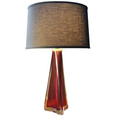 Lámpara Orrefors triangular única rosa/roja, Suecia, 1960