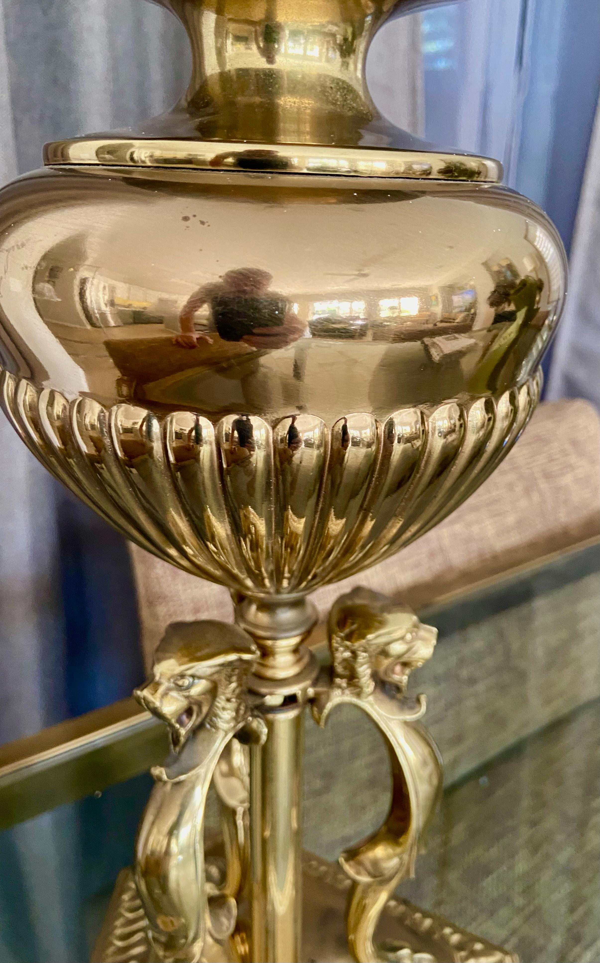Single Rembrandt Brass Lion Motif Table Lamp For Sale 1