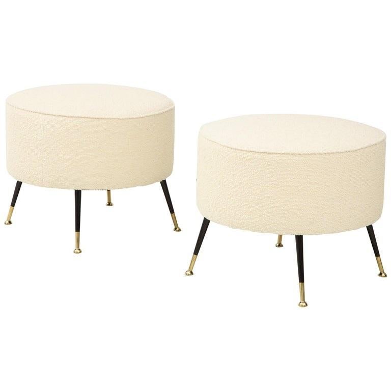 Contemporary Single Round Stool or Pouf in Ivory Boucle Brass Legs, Italy, 2021