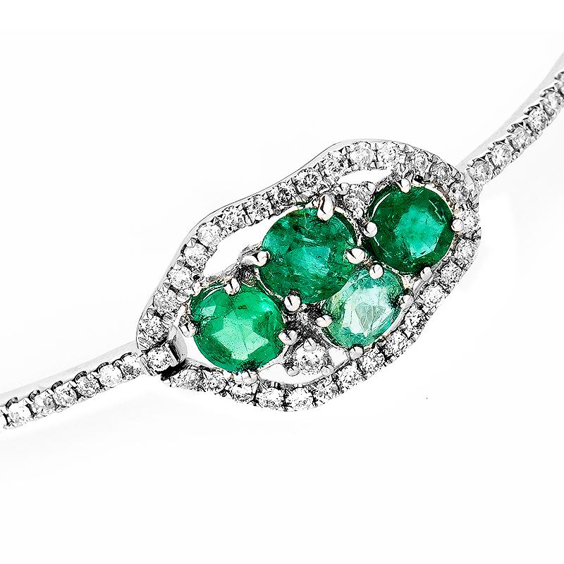 Round Cut Single Row 18 Karat White Gold Diamond and Emerald Bangle For Sale