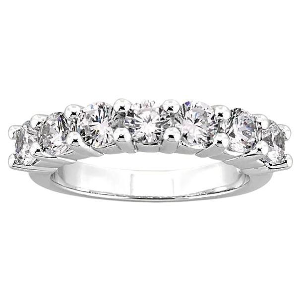   Single Row Classic Prong Set Diamond Band in White Gold For Sale