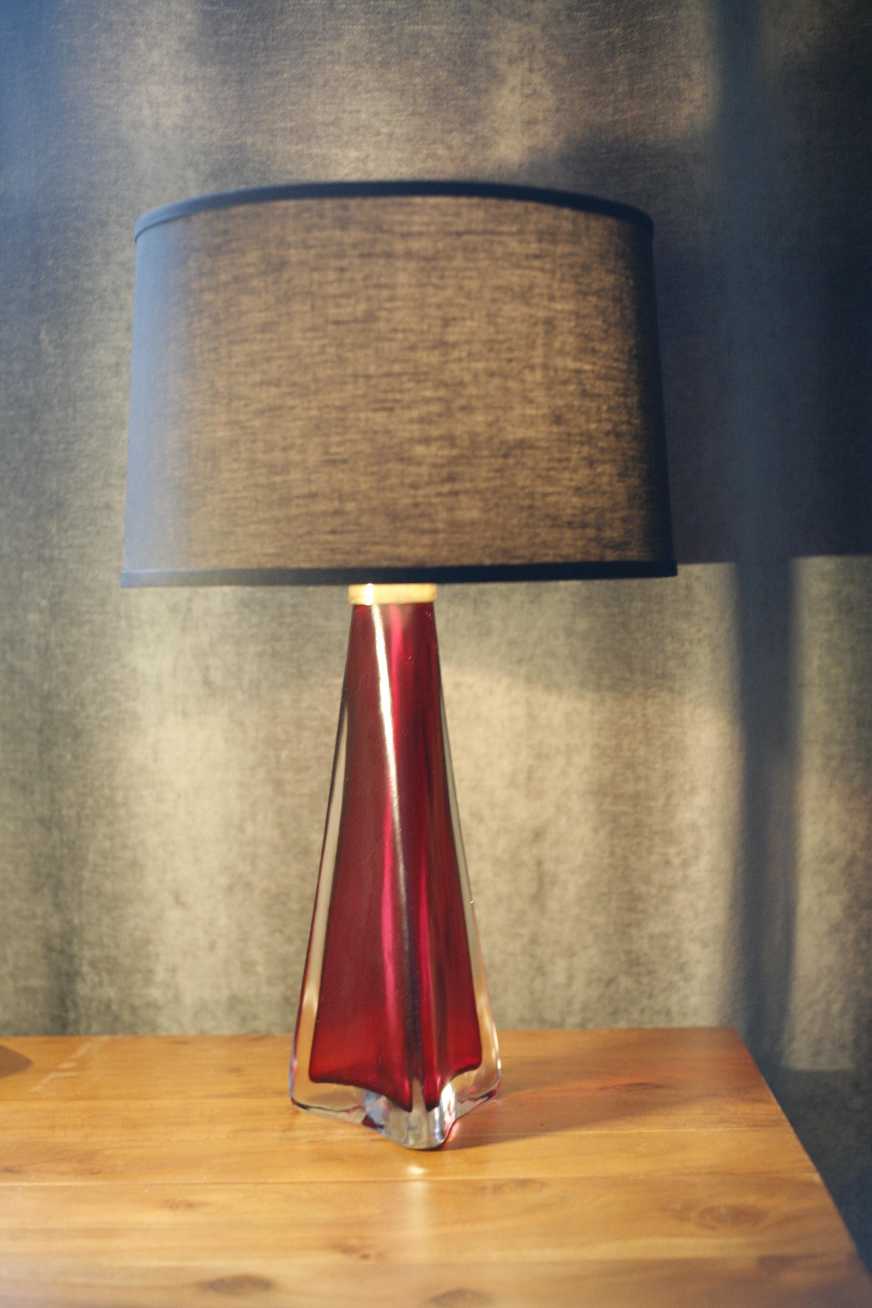 Cast Single pink/Red Triangular Orrefors Lamp, Sweden, 1960 For Sale