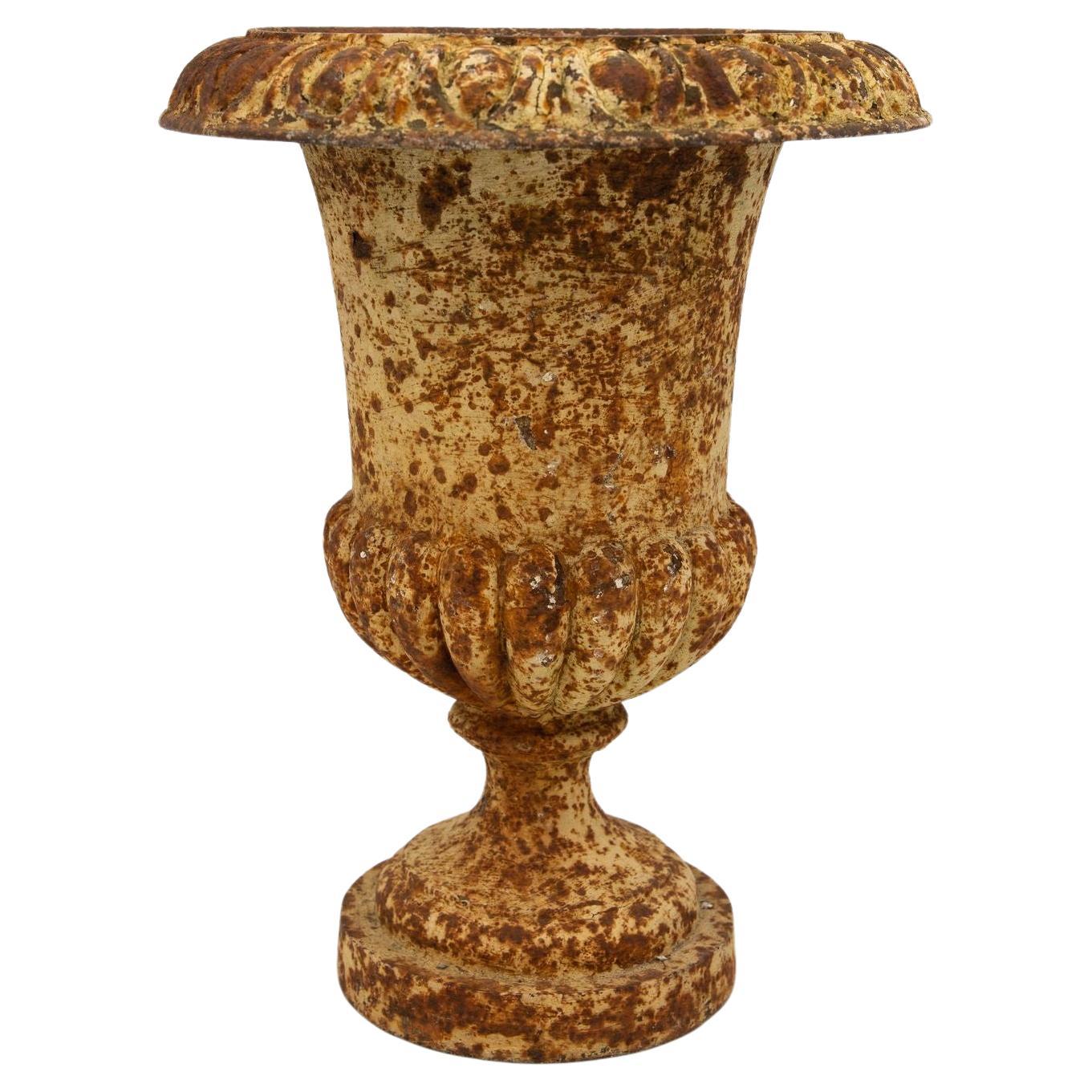 Single Rusty Cast Iron Urn, French early 20th Century For Sale