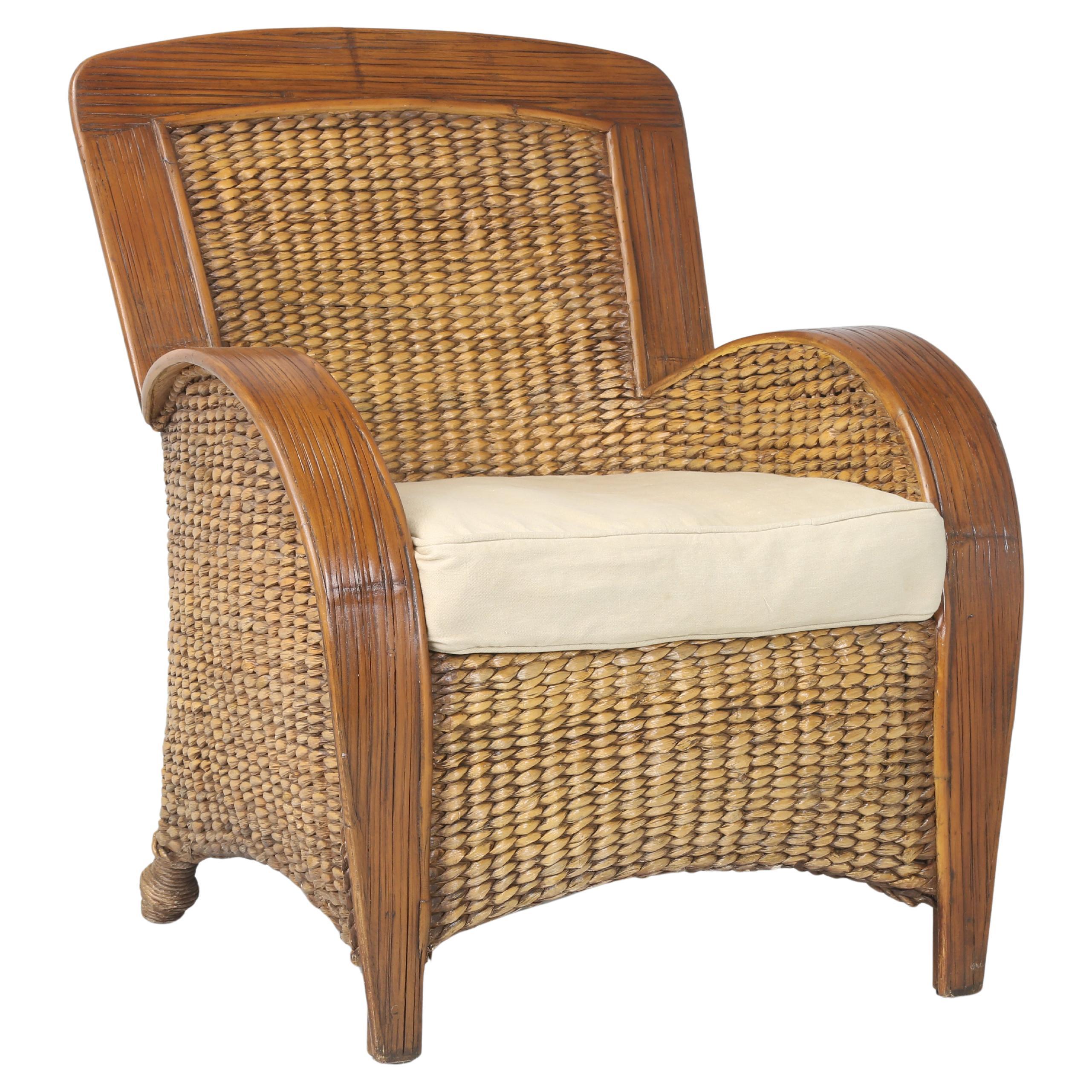 Fauteuil simple en gazon dans le style du début des années 1900 et très confortable en vente