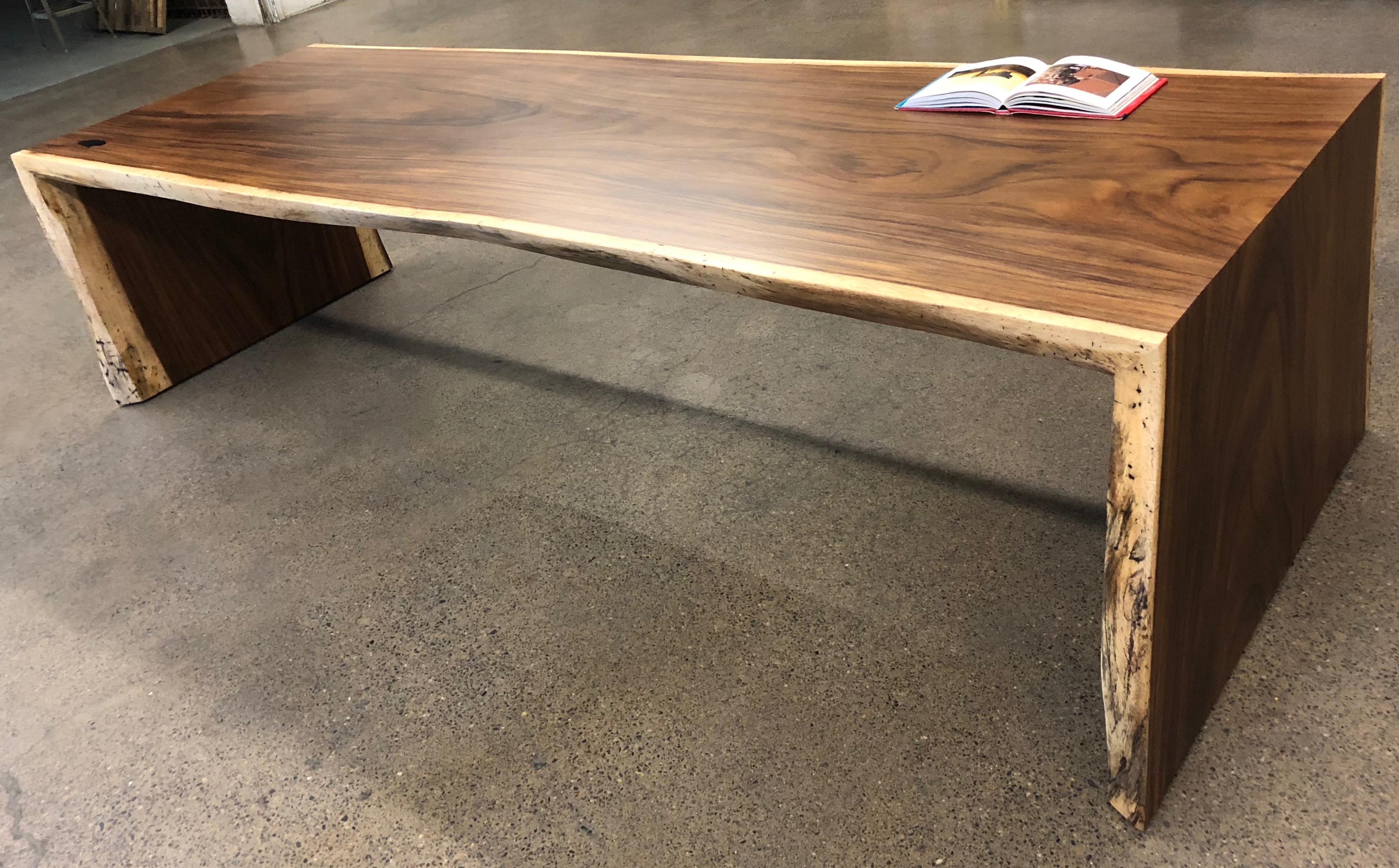 Single slab full miter 11ft long monkeypod dining table with raw edge In New Condition For Sale In St Louis Park, MN