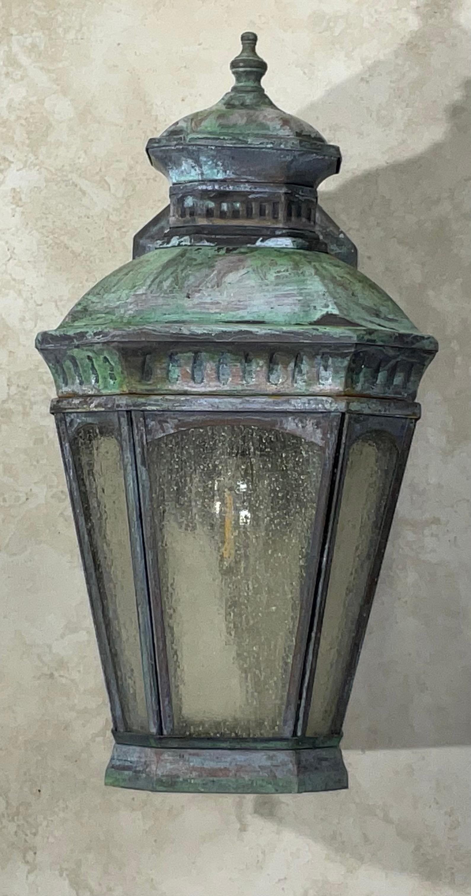 American Single Small Vintage Handcrafted Wall-Mounted Brass Lantern For Sale
