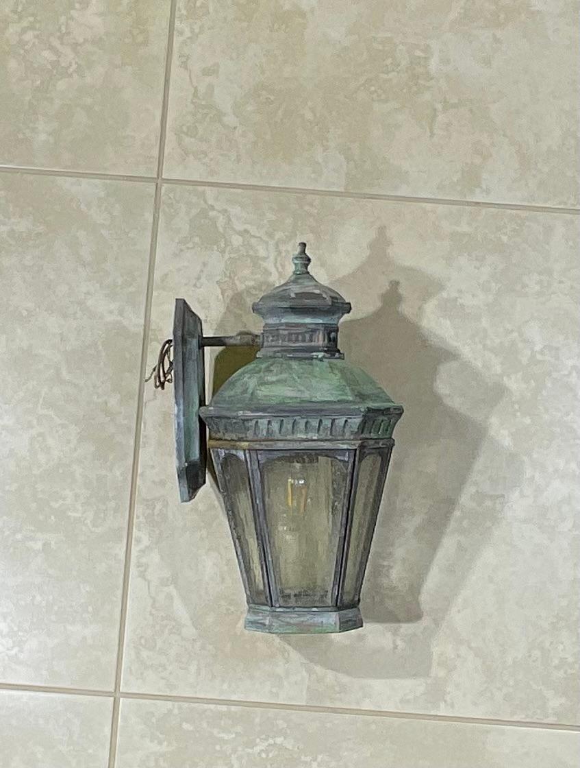 Single Small Vintage Handcrafted Wall-Mounted Brass Lantern For Sale 1