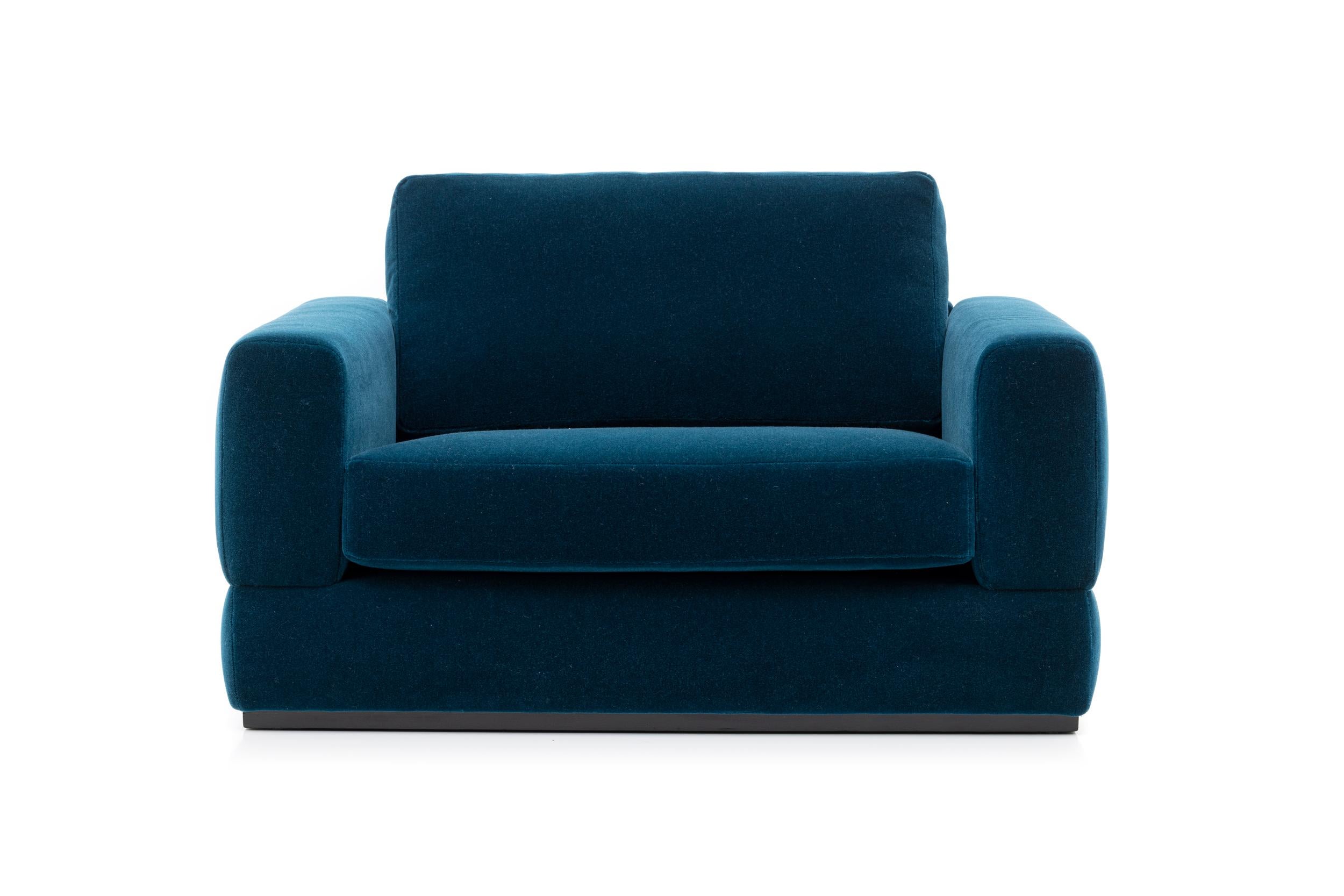 Single sofa upholstered in blue velvet.

An original design by the Architecture & Interior Design Studio Ding Dong. The Ibiza single sofa is upholstered in Pierre Frey Mohair fabric.

Comfortable yet stylish and with beautiful details, the Ibiza is