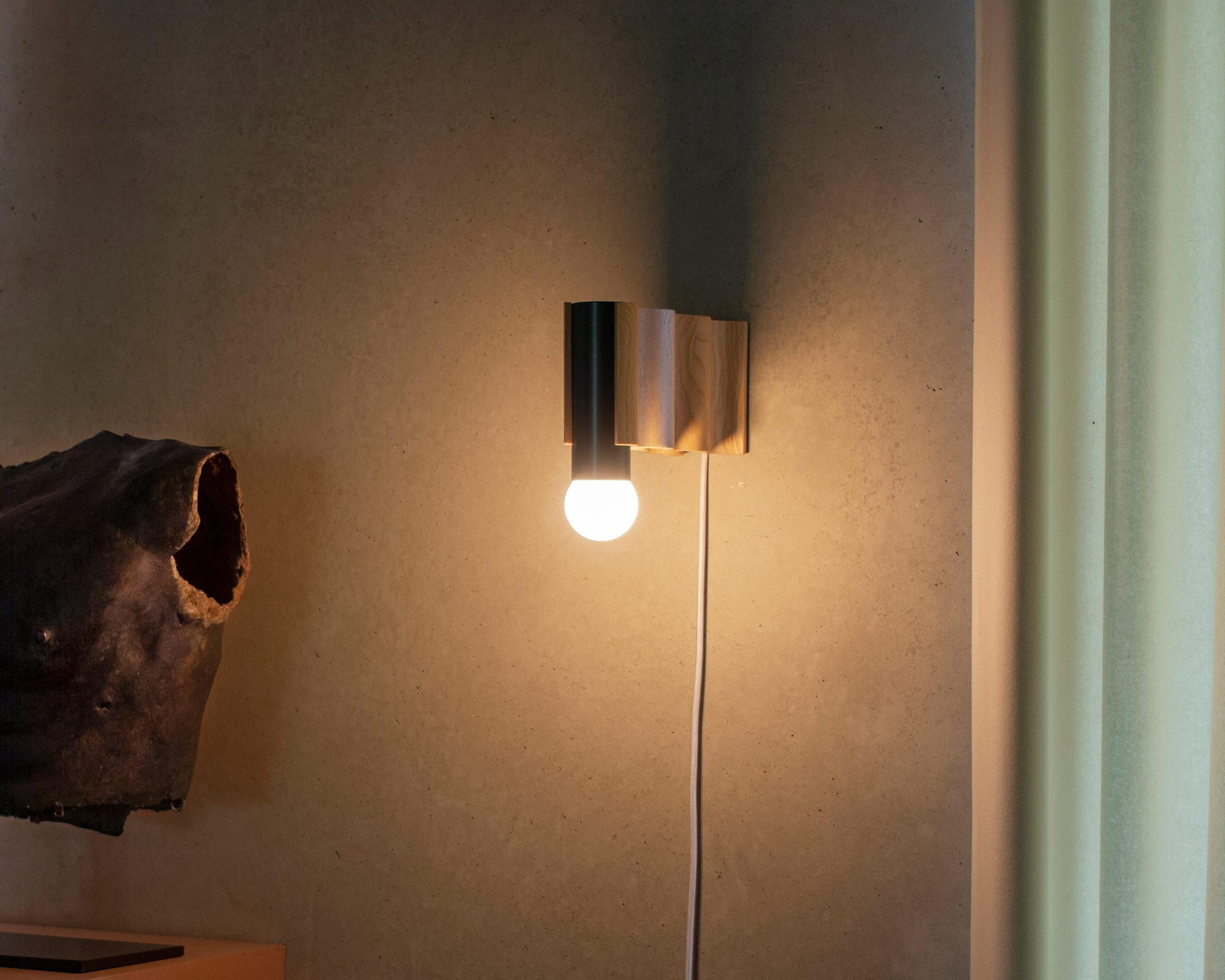 Contemporary Single Spot Corrugation Sconce / Wall Light in Natural Ash and Brushed Aluminium For Sale