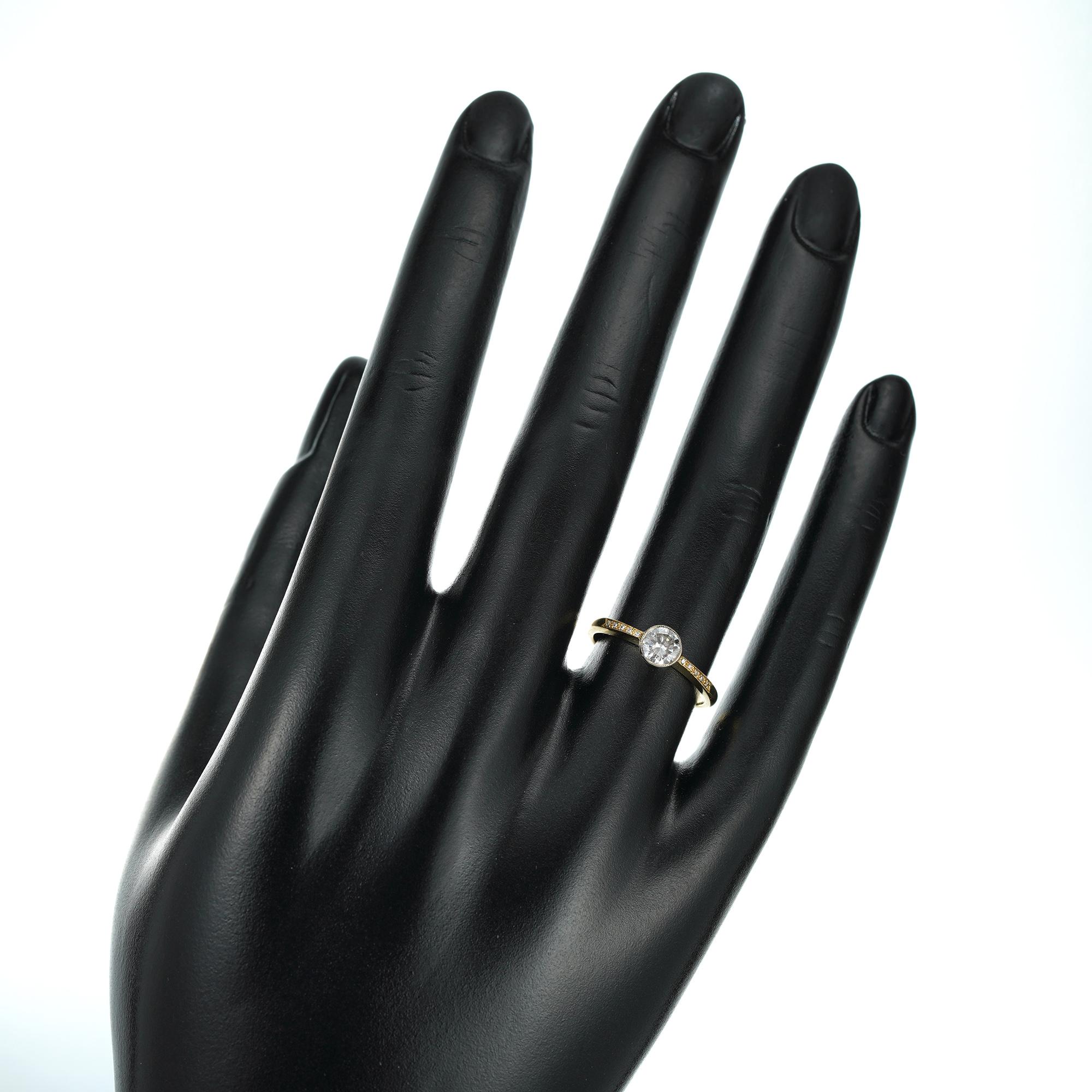 Women's or Men's Single Stone Diamond Ring