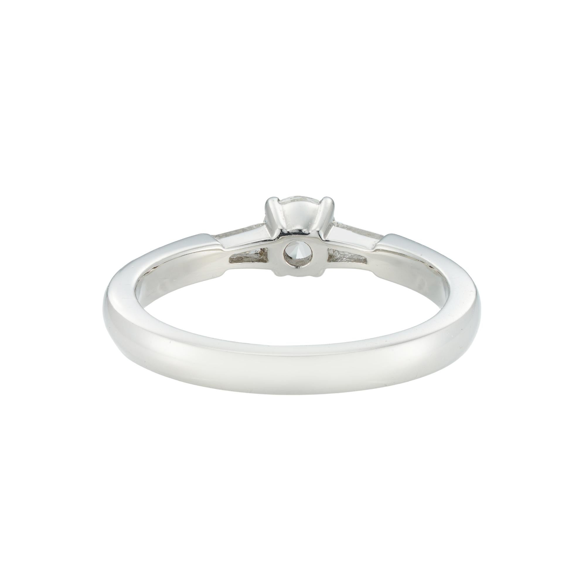 single small diamond ring