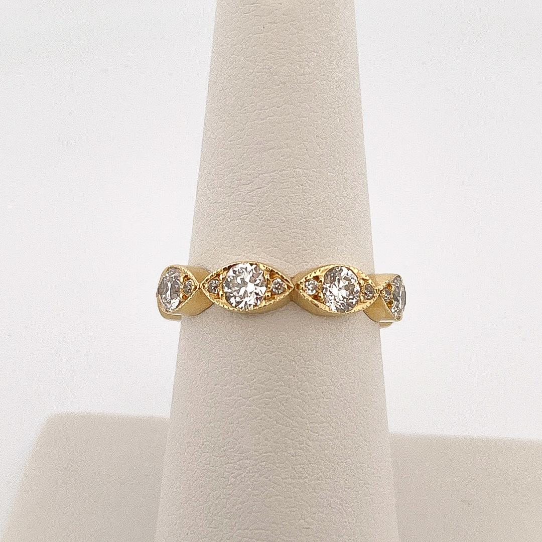 Single Stone Kelly 18k Yellow Gold Diamond Eternity Band In Excellent Condition For Sale In Dallas, TX