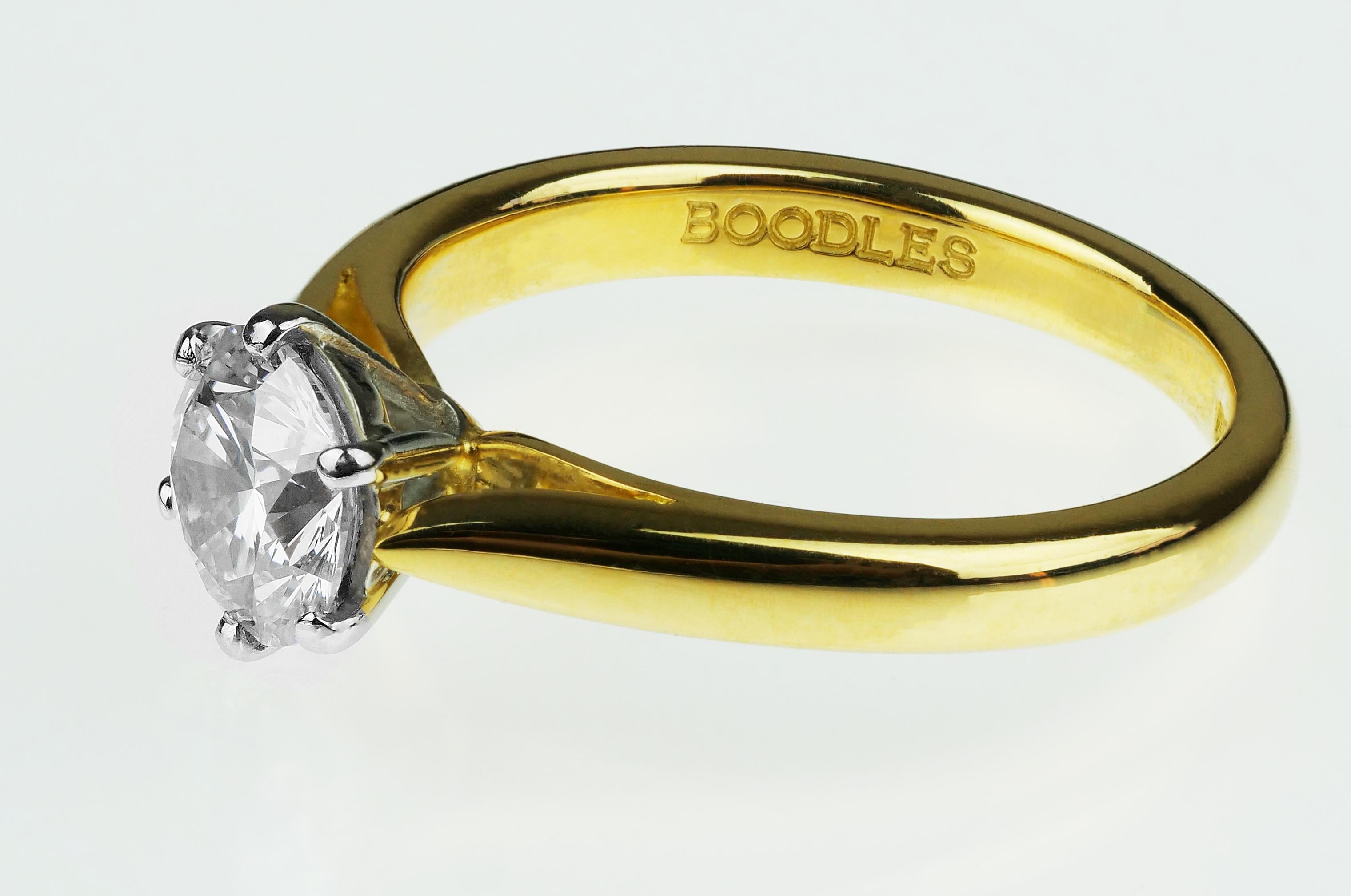 single round diamond engagement ring