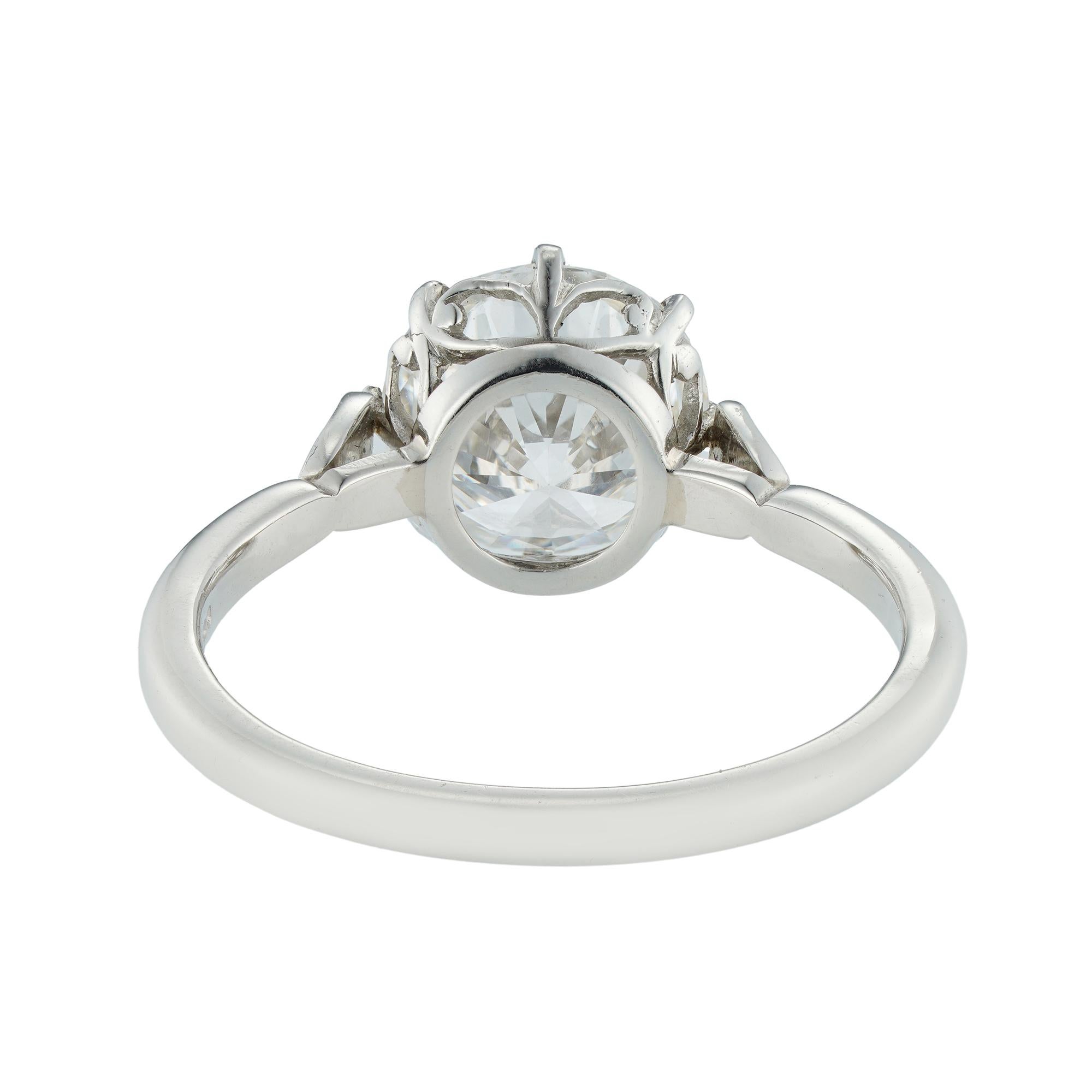 Modern Certified 2.12 Carat Solitaire Diamond Ring For Sale