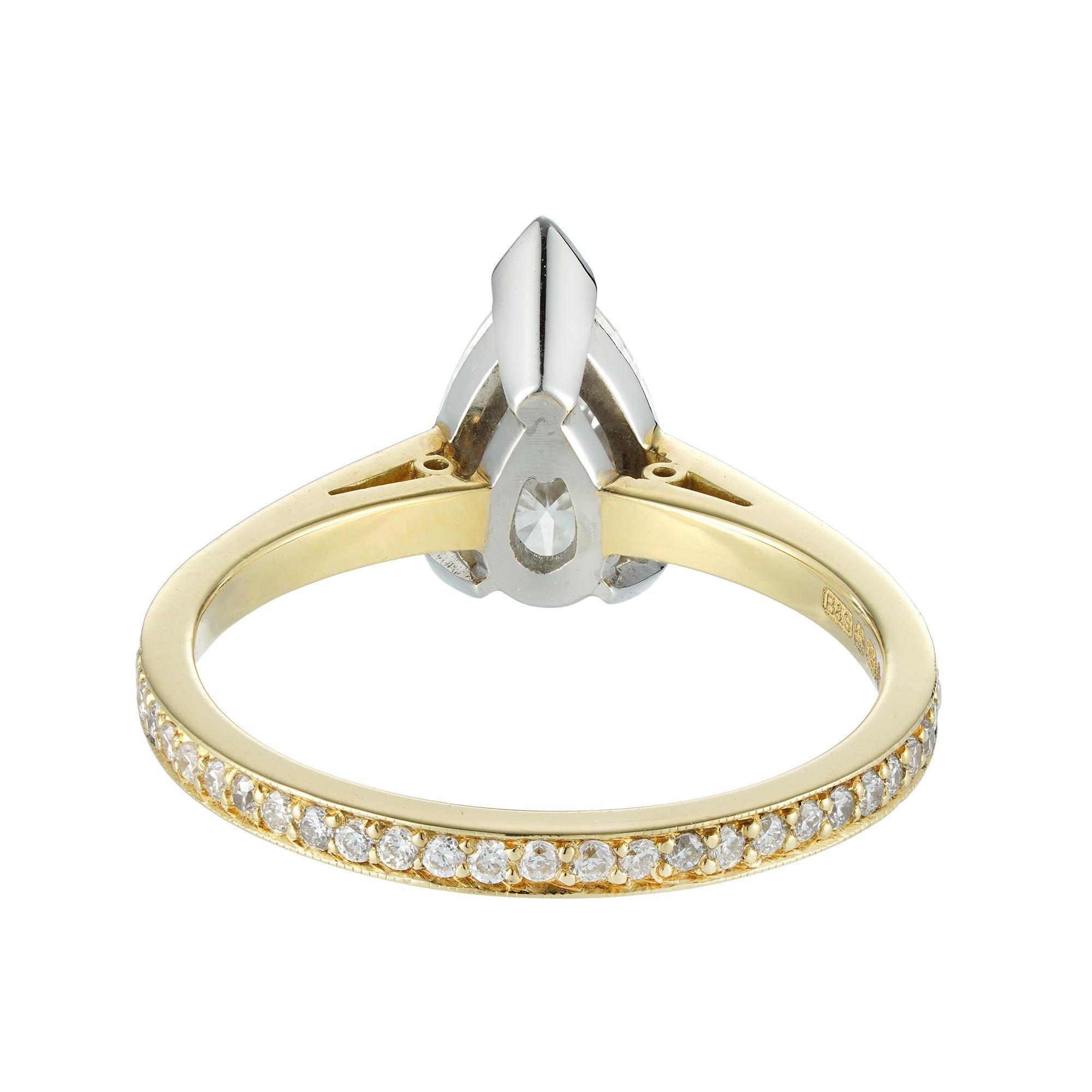 1 carat pear shaped diamond ring
