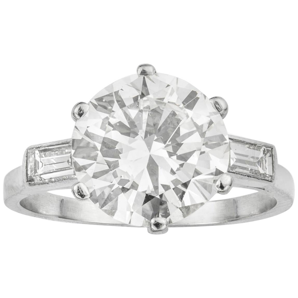 A Single Stone Solitaire Diamond Ring For Sale