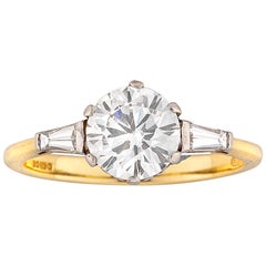 Bague solitaire de 1.50 carat certifiée par le GIA