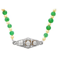 Single Strand Emerald and Pearl Necklace with Diamond Platinum Yellow Gold Clasp