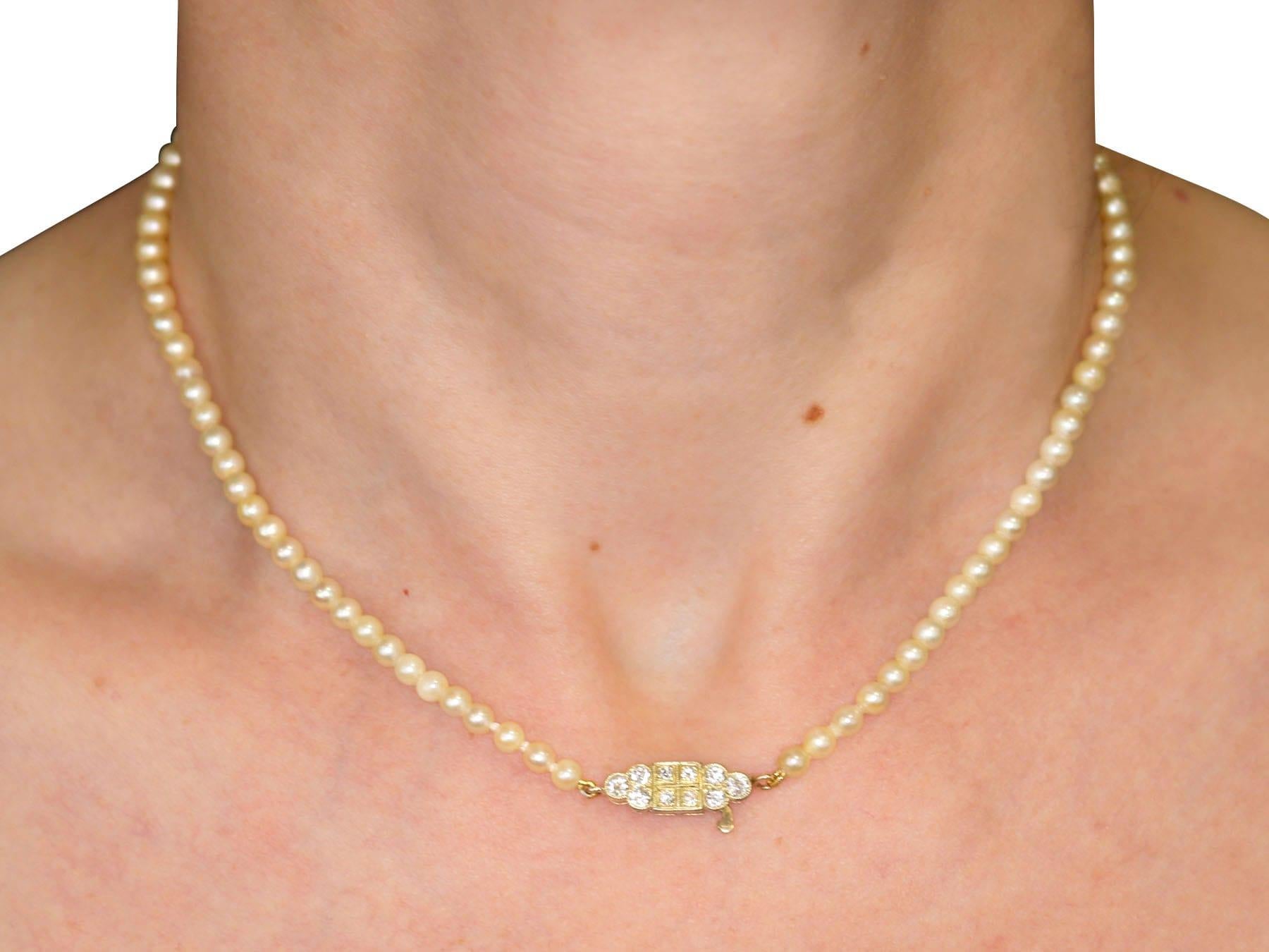 Single Strand Pearl Necklace Diamond Gold Clasp For Sale 2