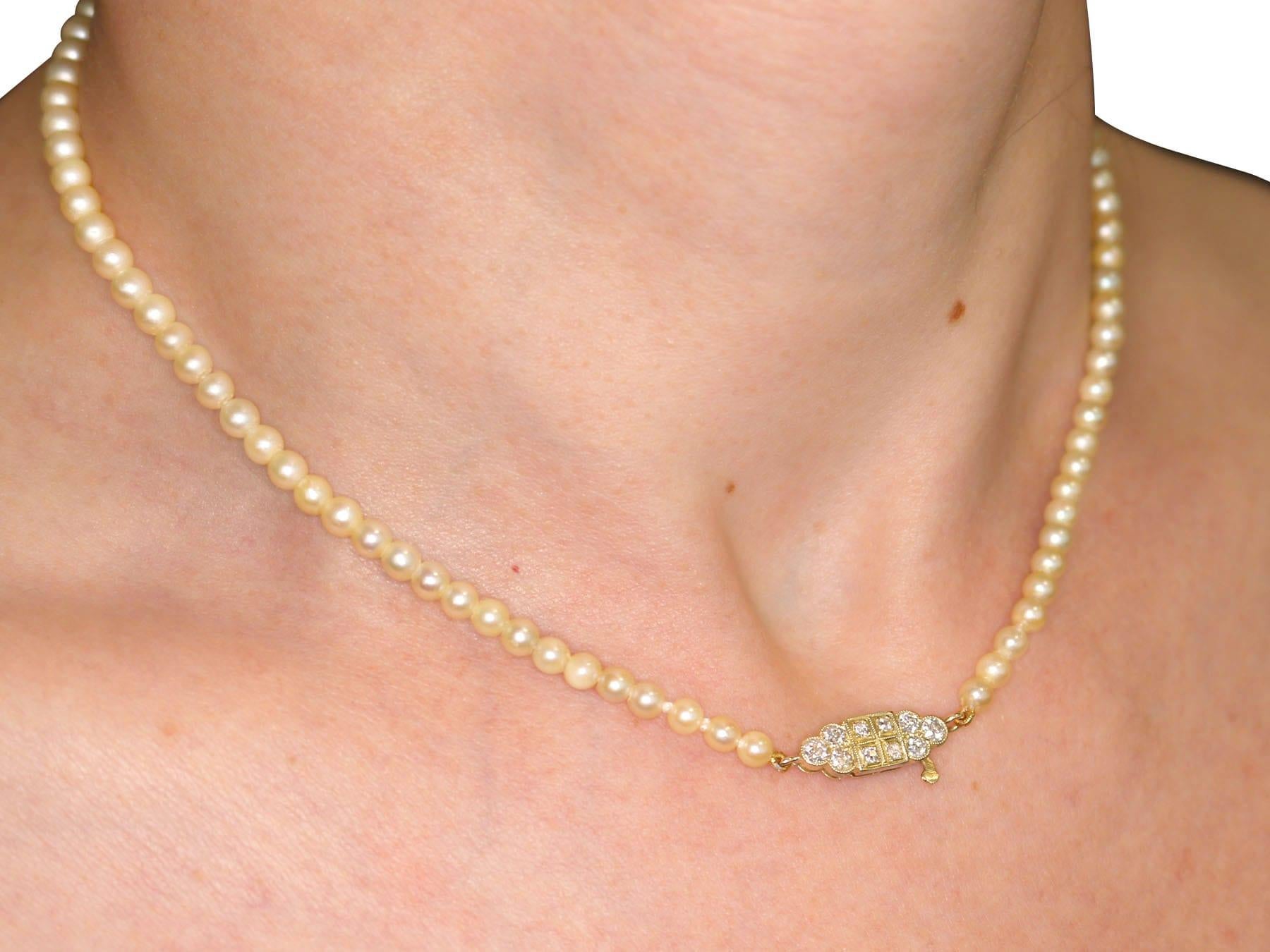 Single Strand Pearl Necklace Diamond Gold Clasp For Sale 3