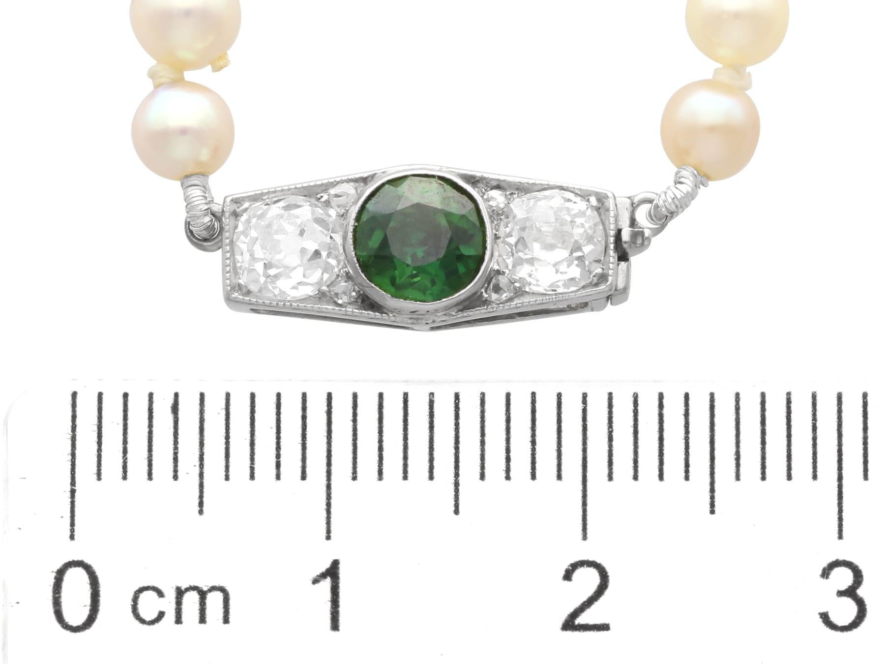 Single Strand Pearl Necklace with Sapphire Diamond and White Gold Clasp For Sale 7