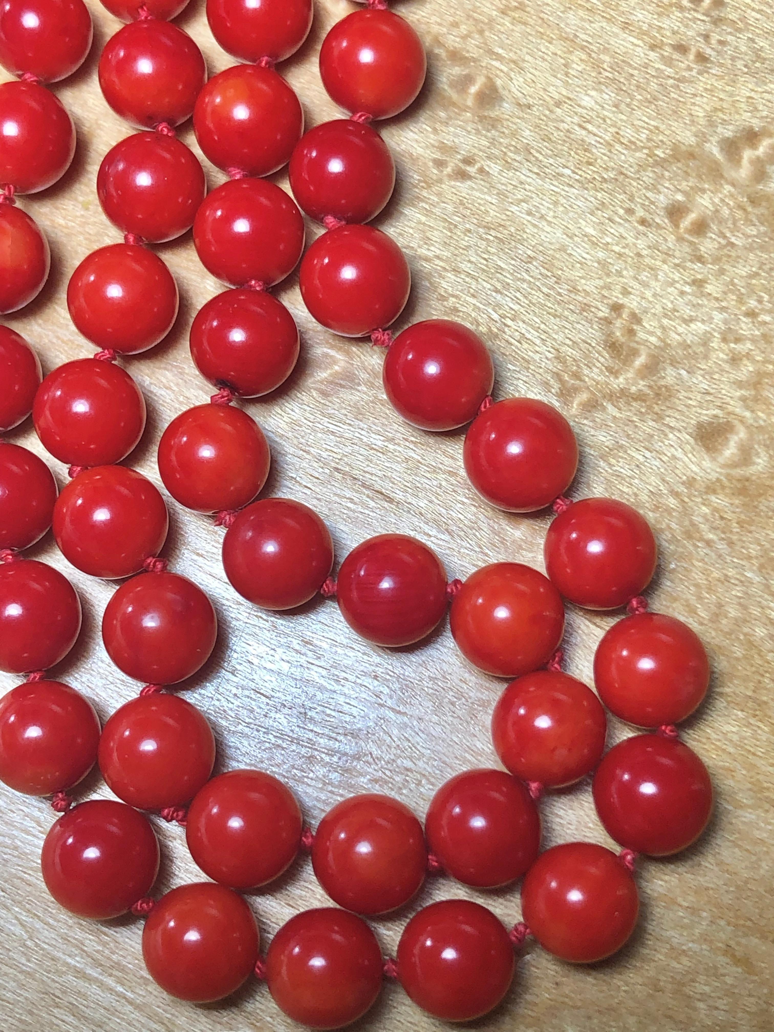 Women's or Men's Single Strand Red Coral Bead 20 Inch Strand Gold Necklace For Sale