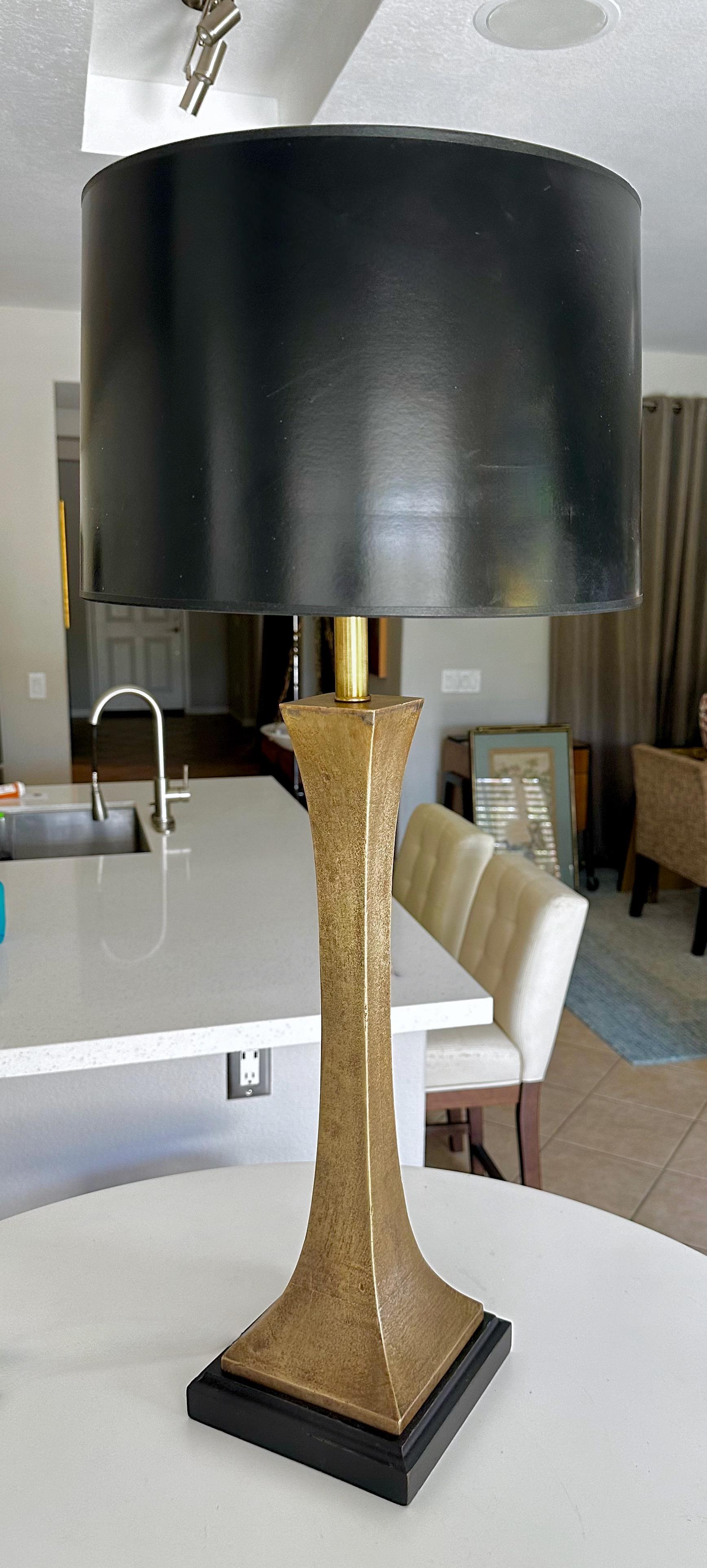 Single Stuart Ross James for Hansen Bronze Table Lamp For Sale 12