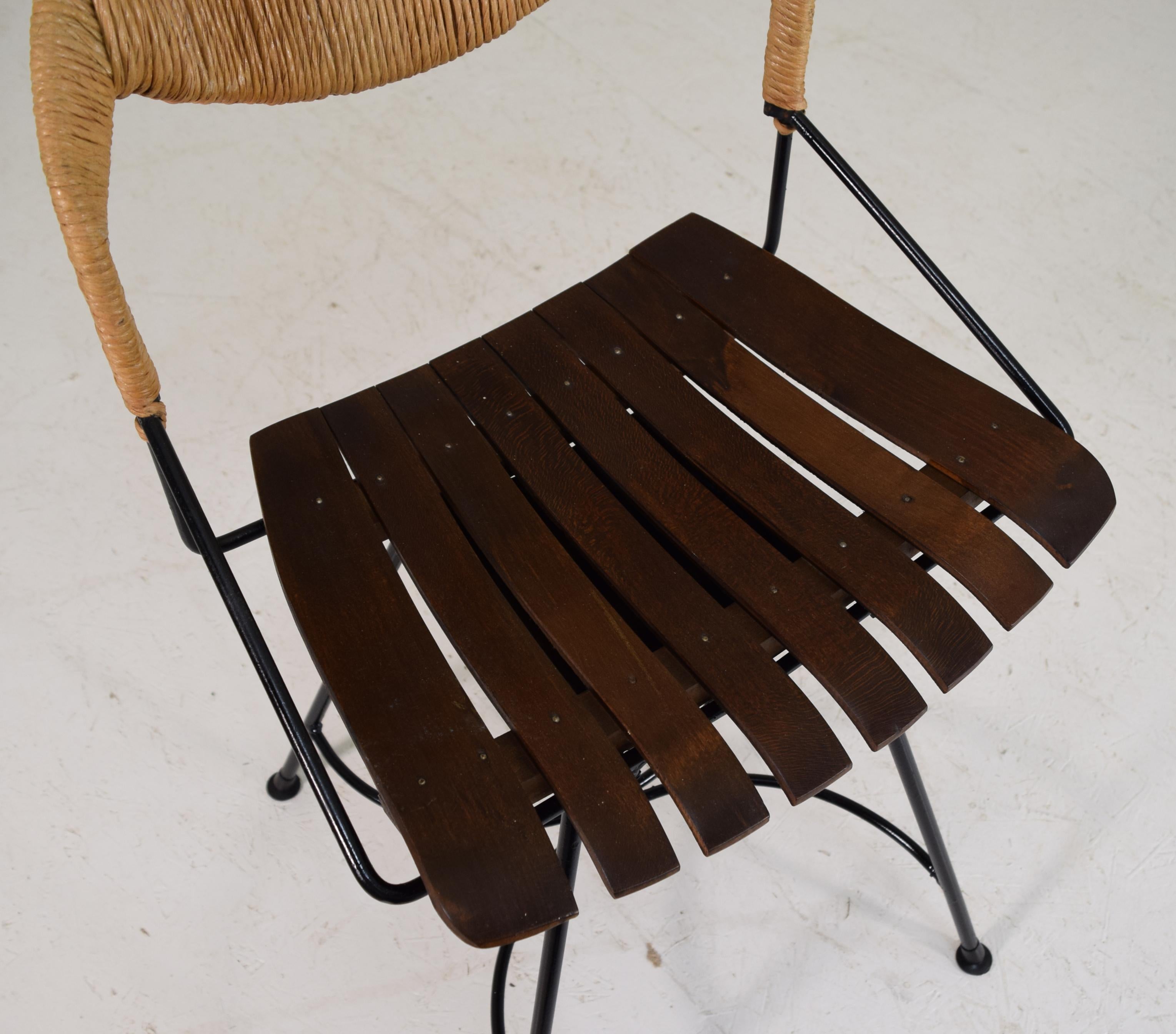 Single Swivel Chair by Arthur Umanoff In Excellent Condition In South Charleston, WV