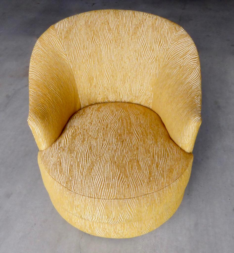 Single Swiveling Club Chair Made by A. Rudin, circa 1980s 2