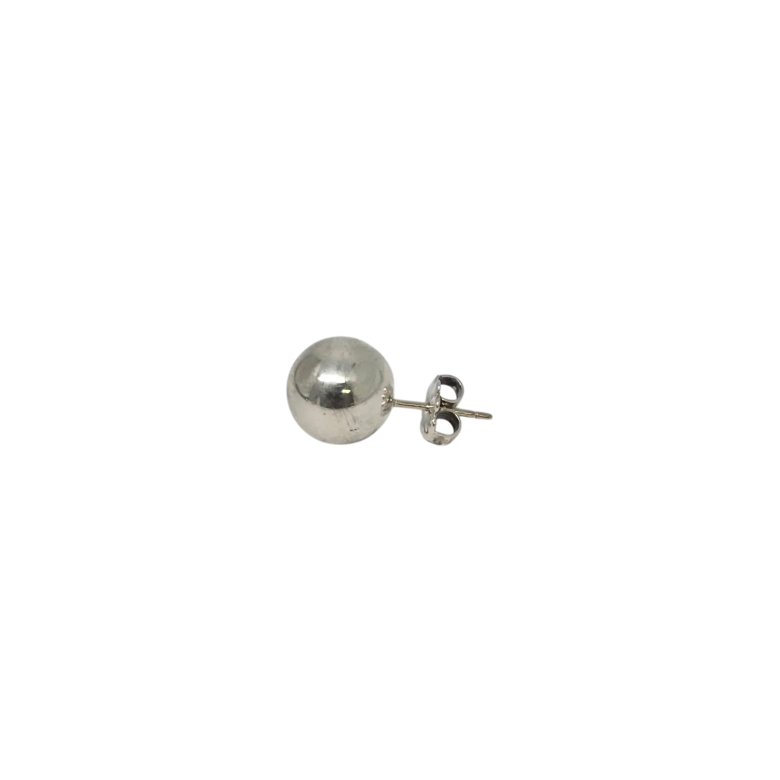 Boucles d'oreilles Tiffany & Co Sterling Silver 10mm Ball and Ball #22548 Bon état - En vente à Washington Depot, CT